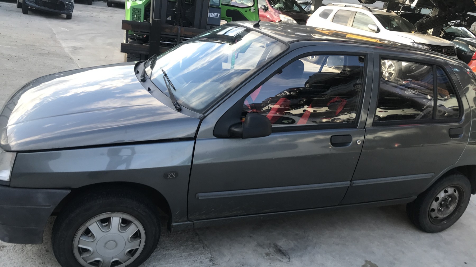 Image RENAULT CLIO 1