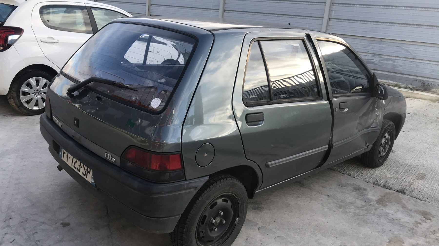 Image RENAULT CLIO 1