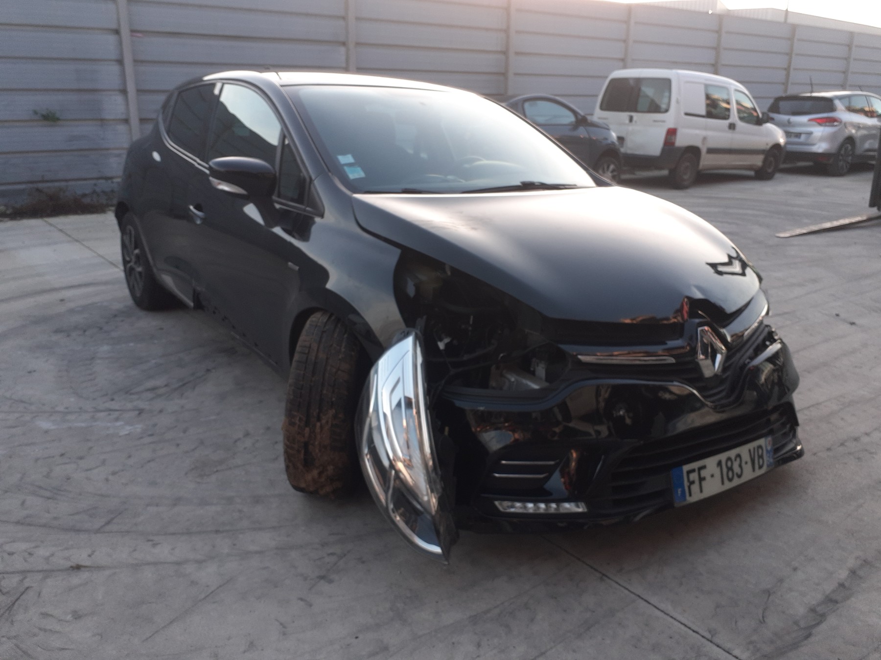 Image RENAULT CLIO 4