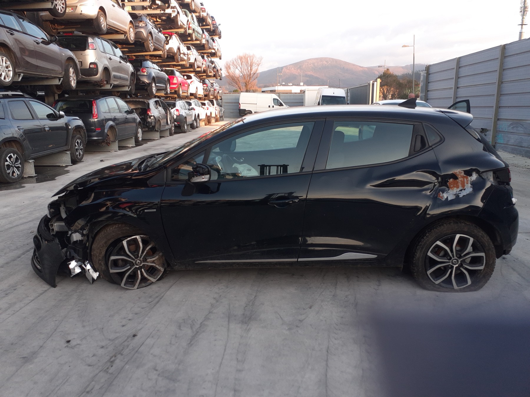 Image RENAULT CLIO 4