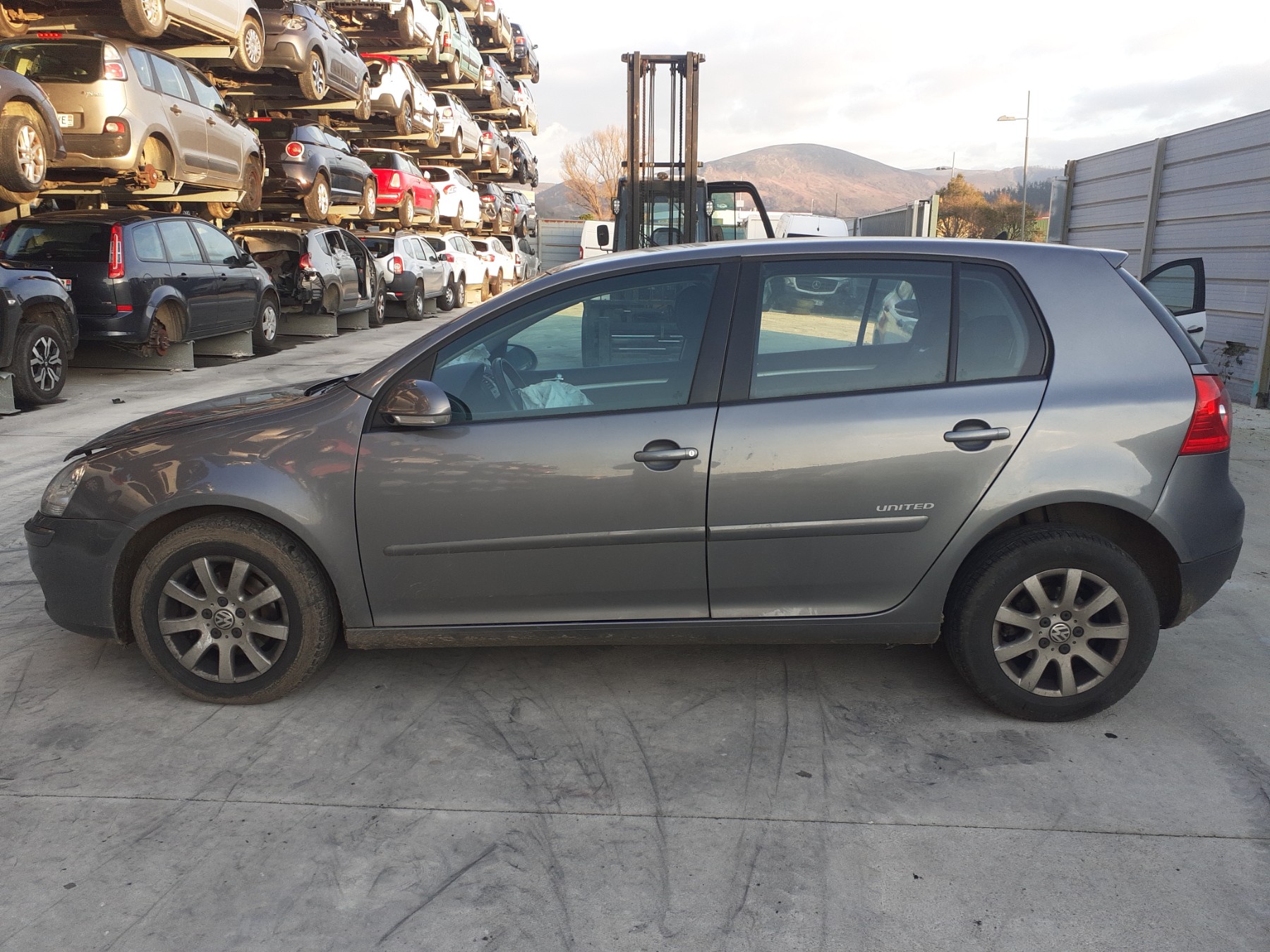 Image VOLKSWAGEN GOLF 5