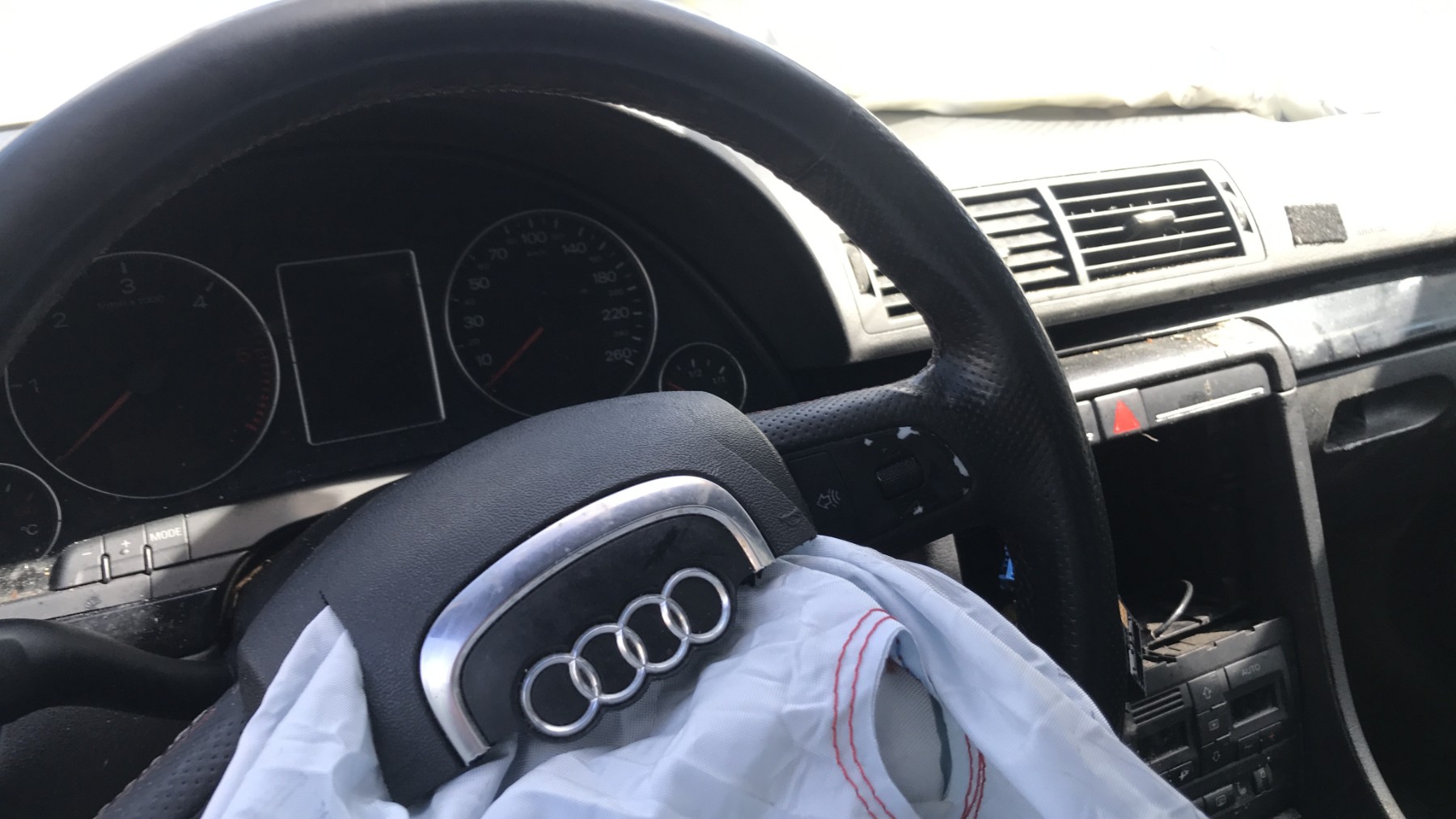 Image AUDI A4 2