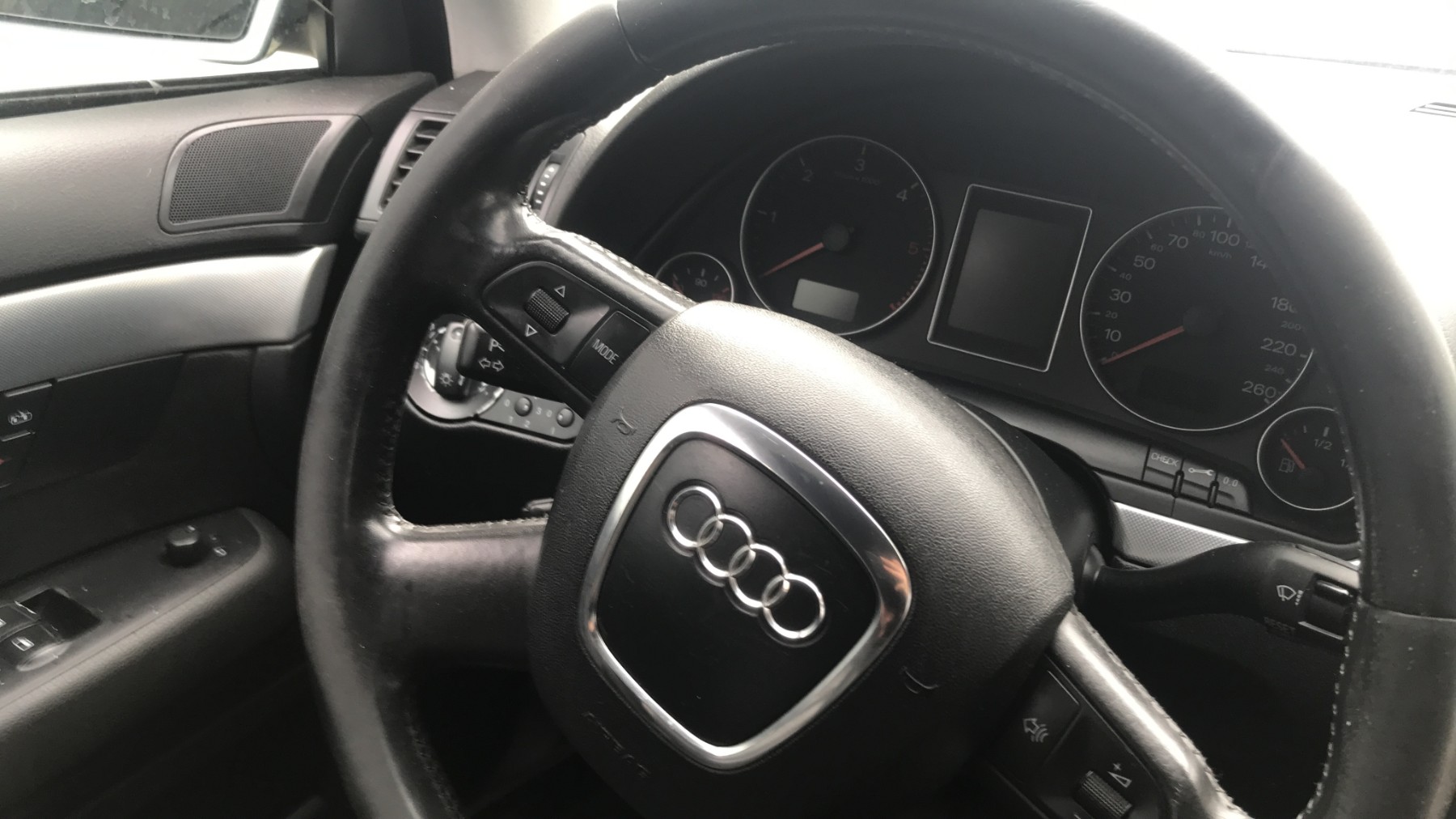 Image AUDI A4 2