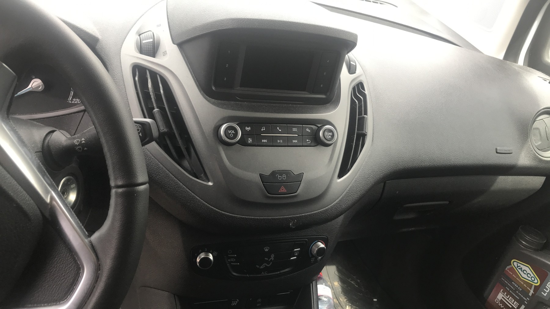 Image FORD TRANSIT COURIER