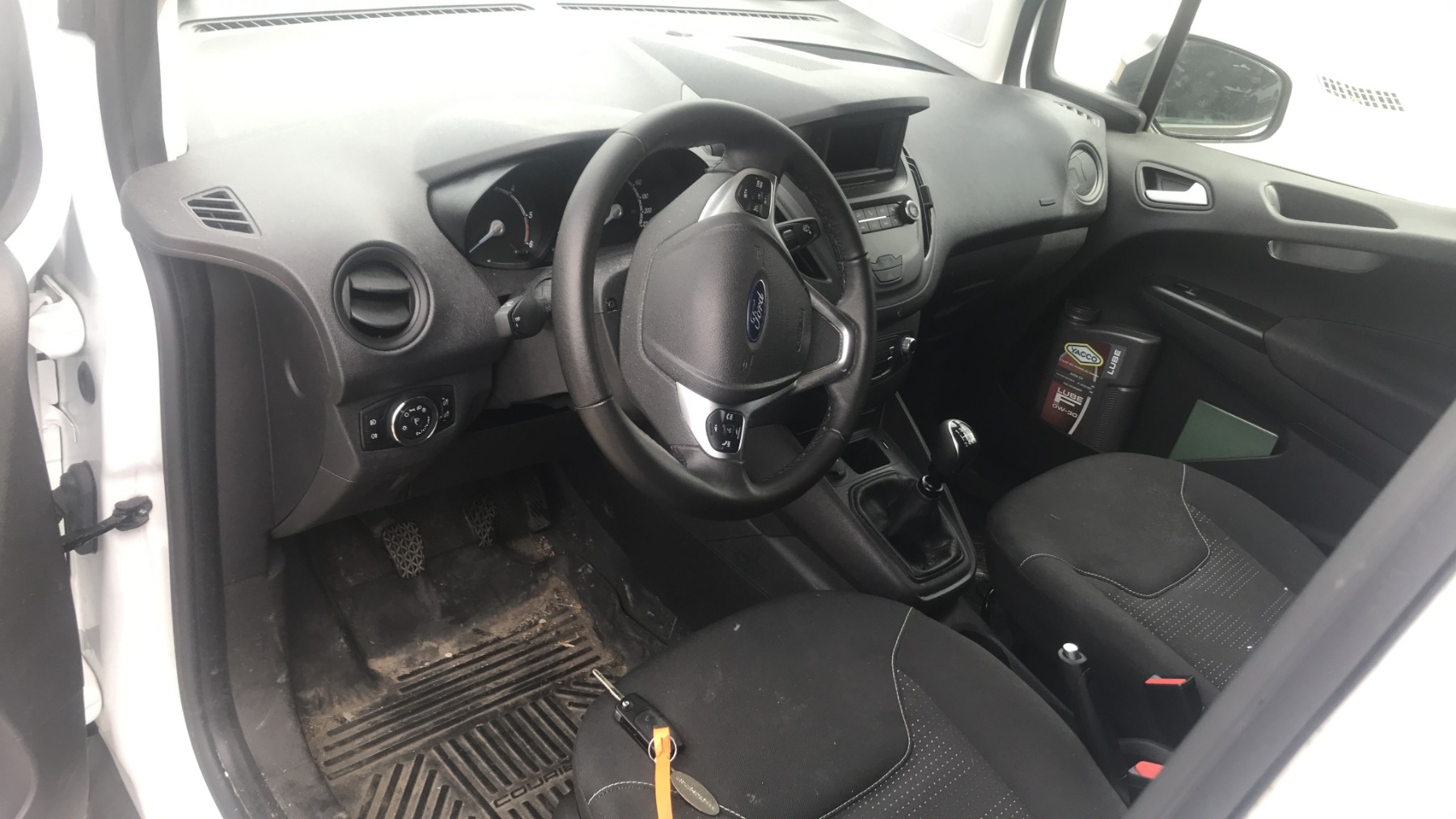 Image FORD TRANSIT COURIER