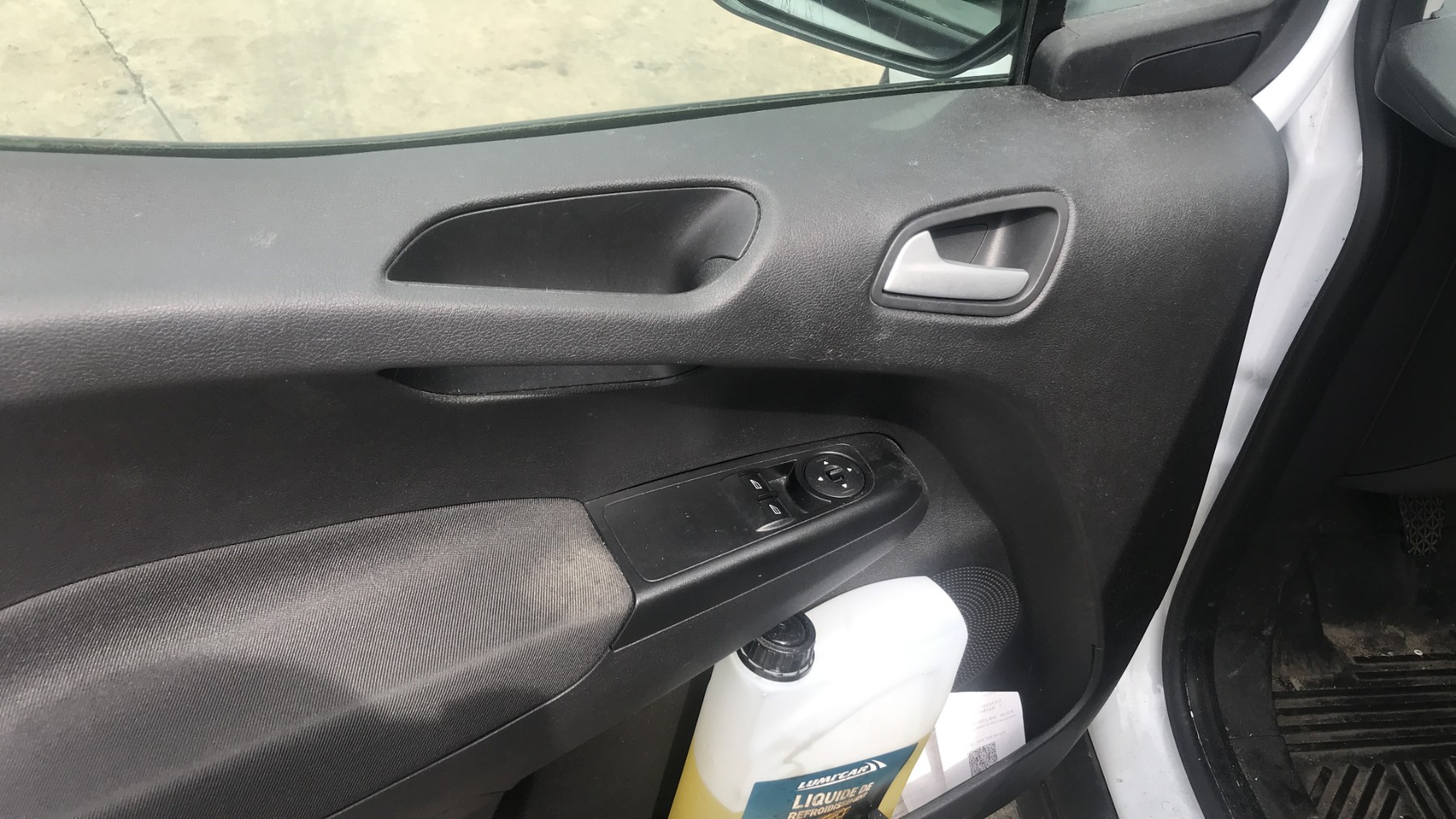 Image FORD TRANSIT COURIER