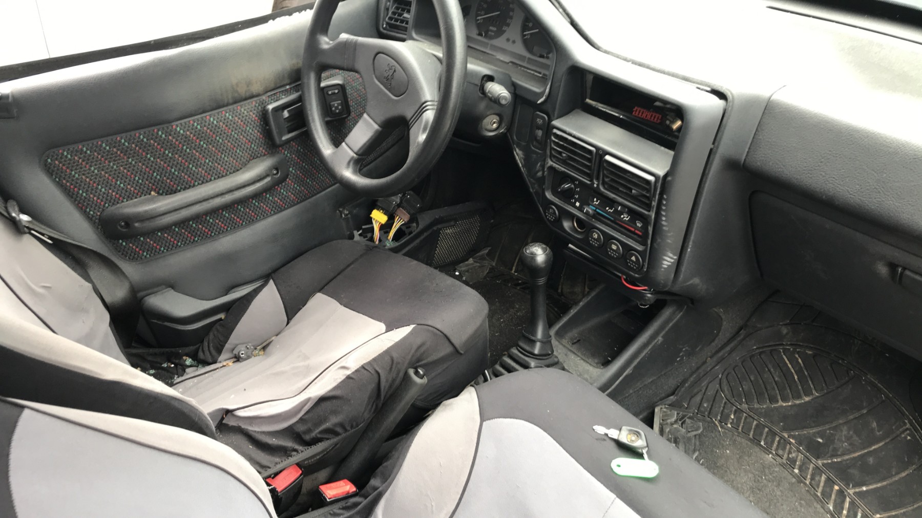 Image PEUGEOT 106