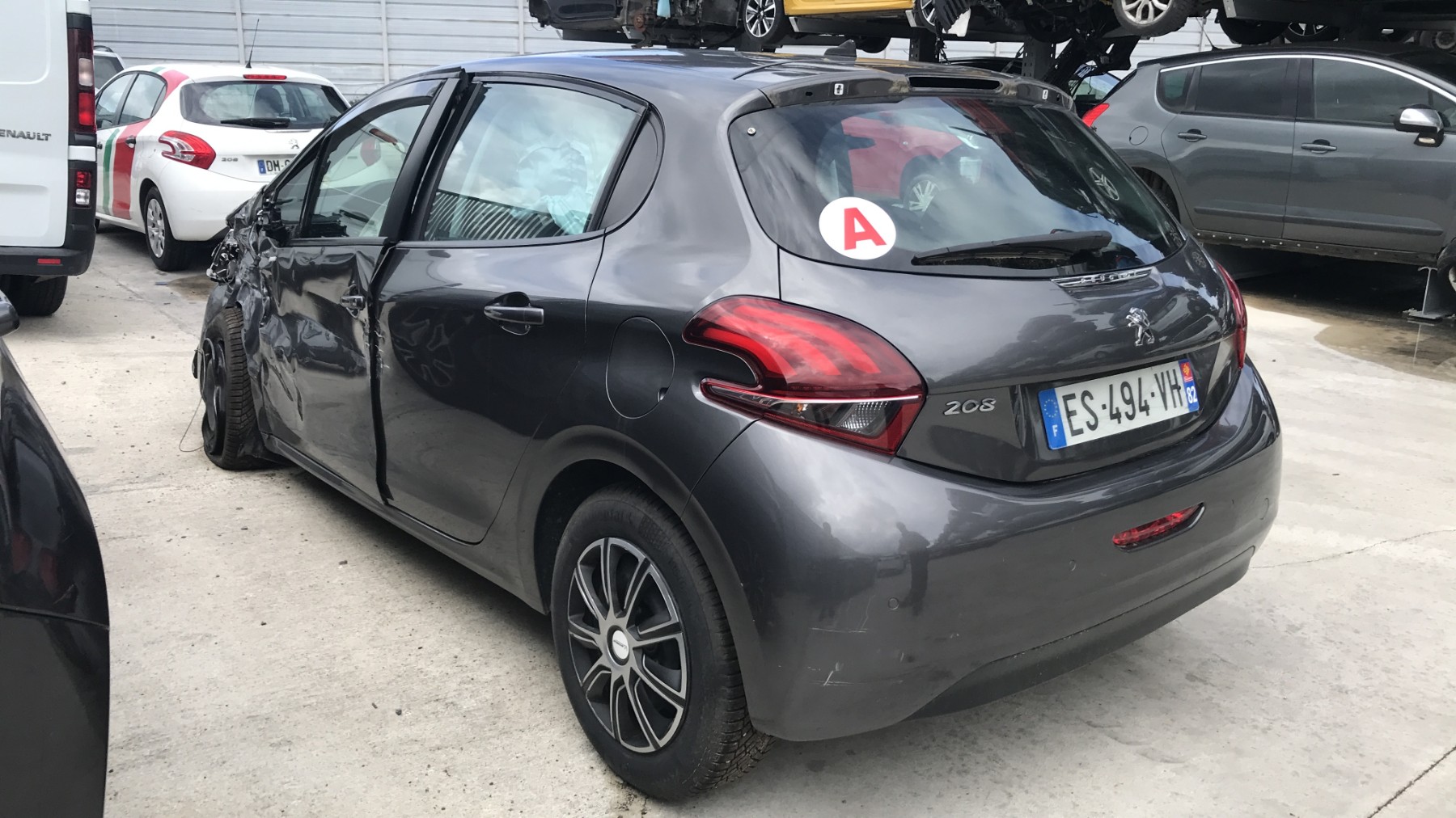Image PEUGEOT 208 1