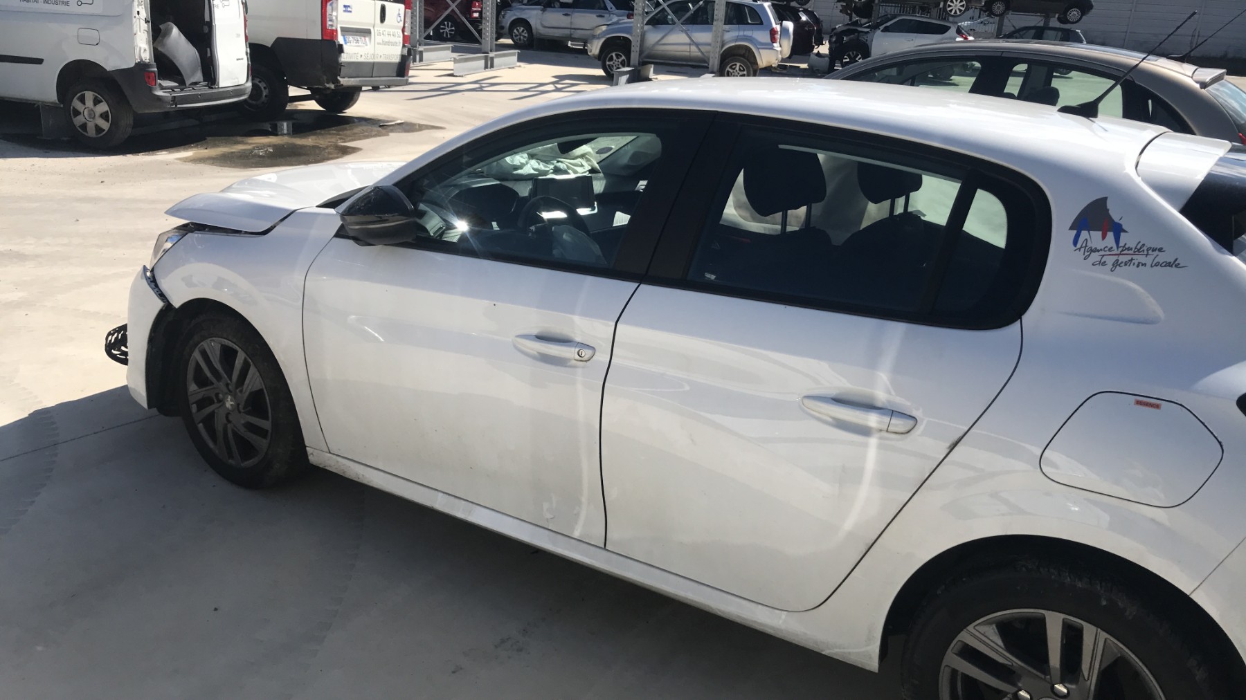 Image PEUGEOT 208 2