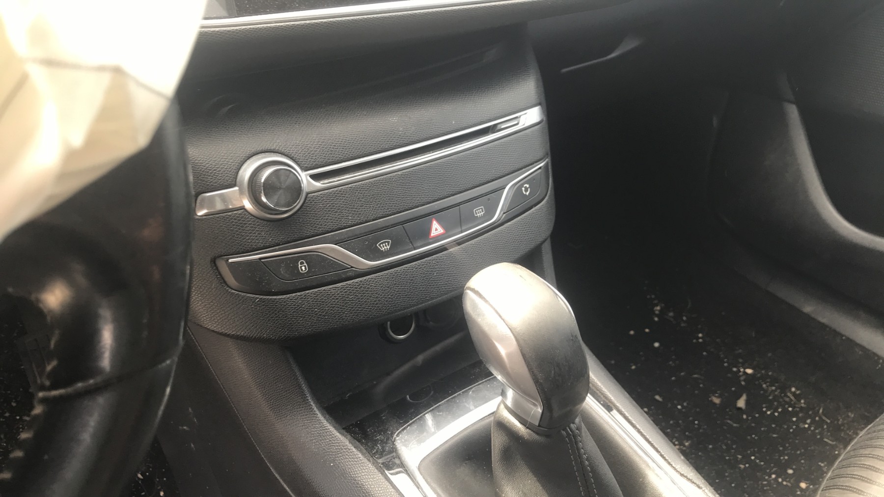 Image PEUGEOT 308 2