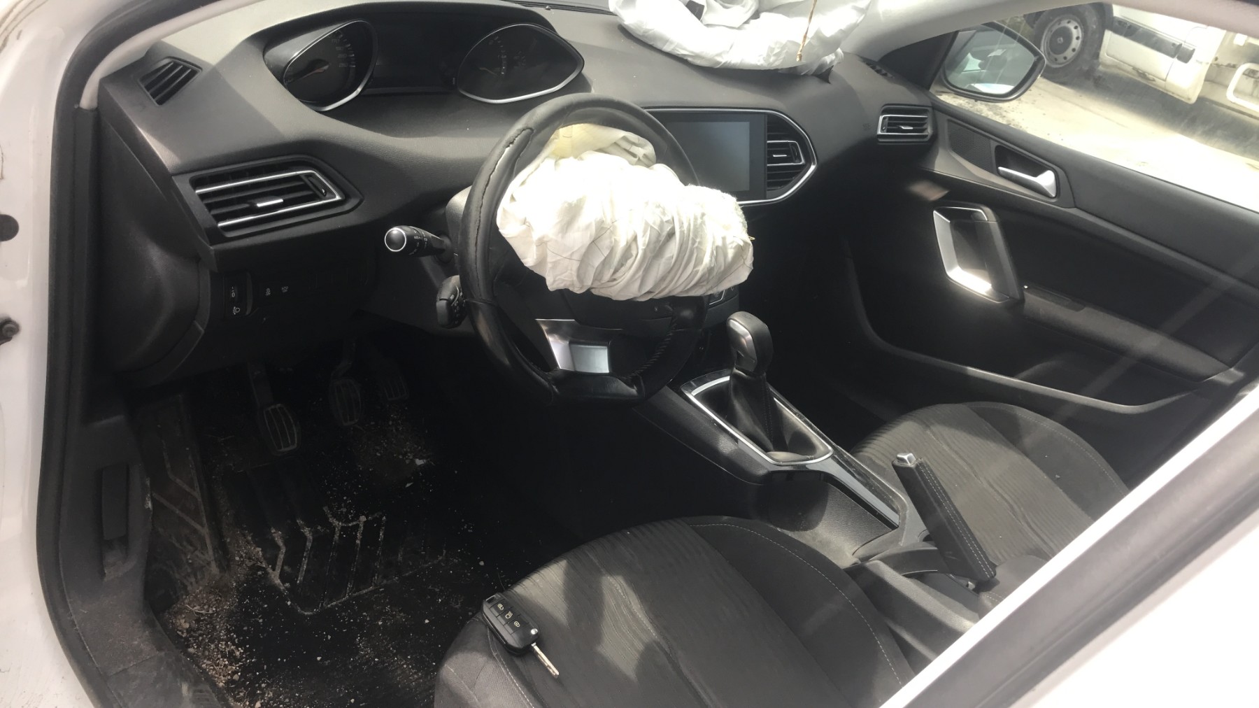 Image PEUGEOT 308 2