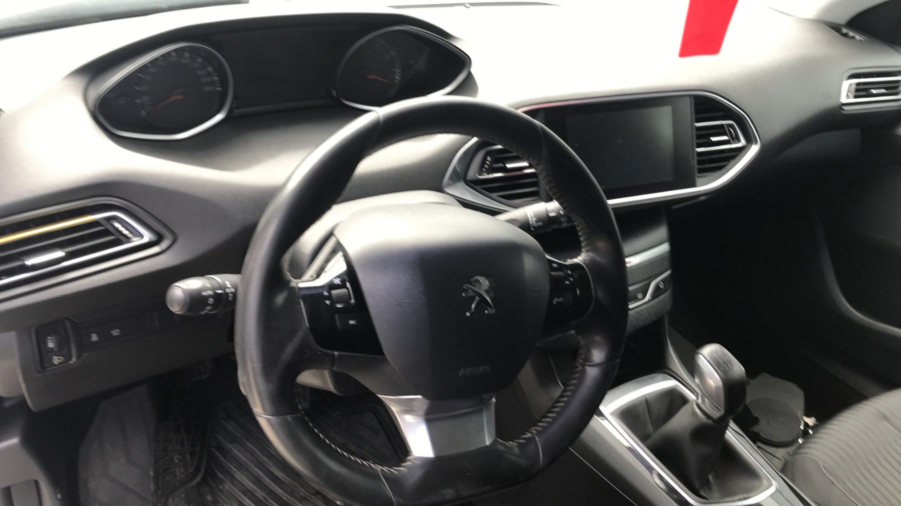 Image PEUGEOT 308 2