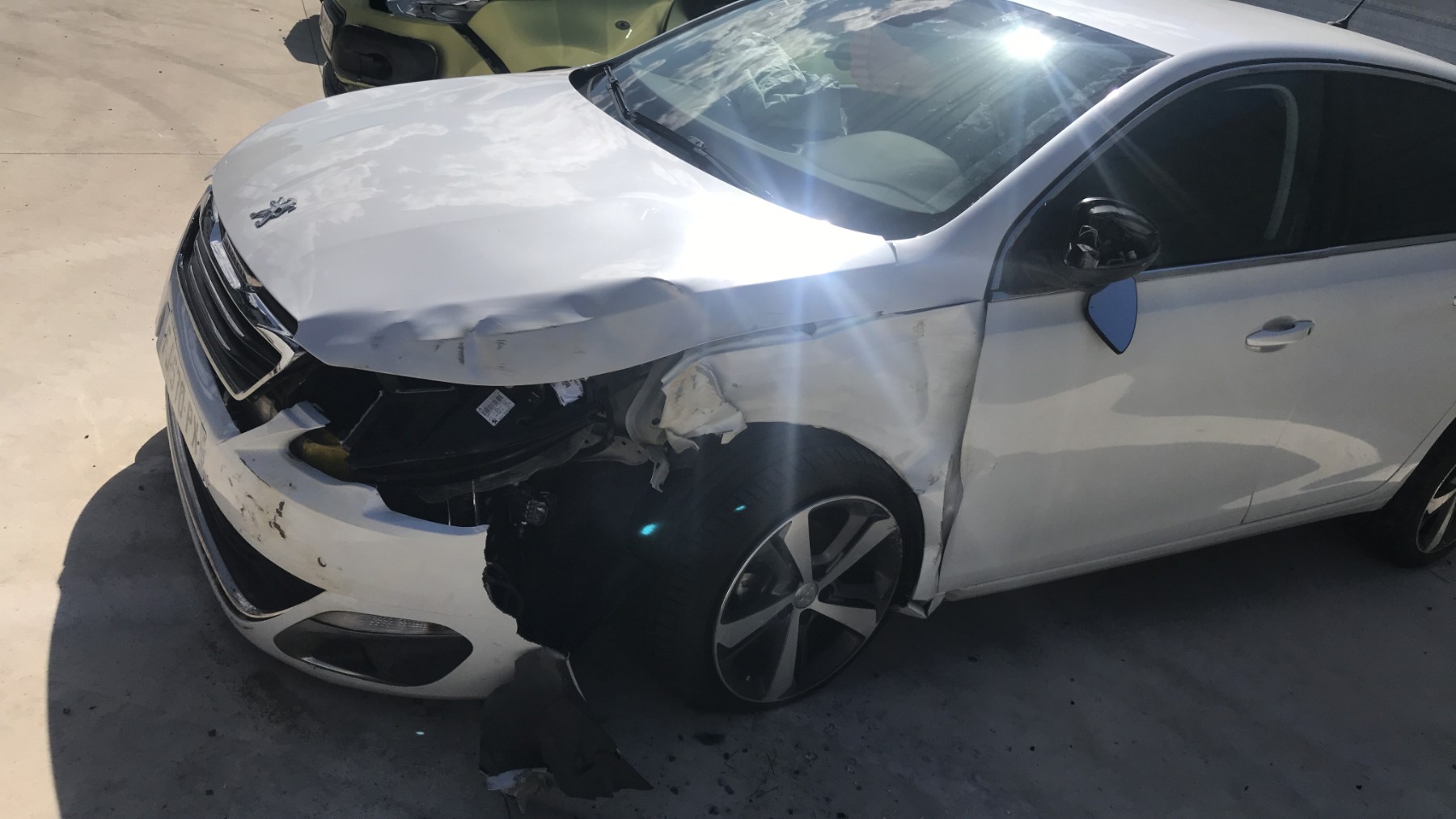 Image PEUGEOT 308 2