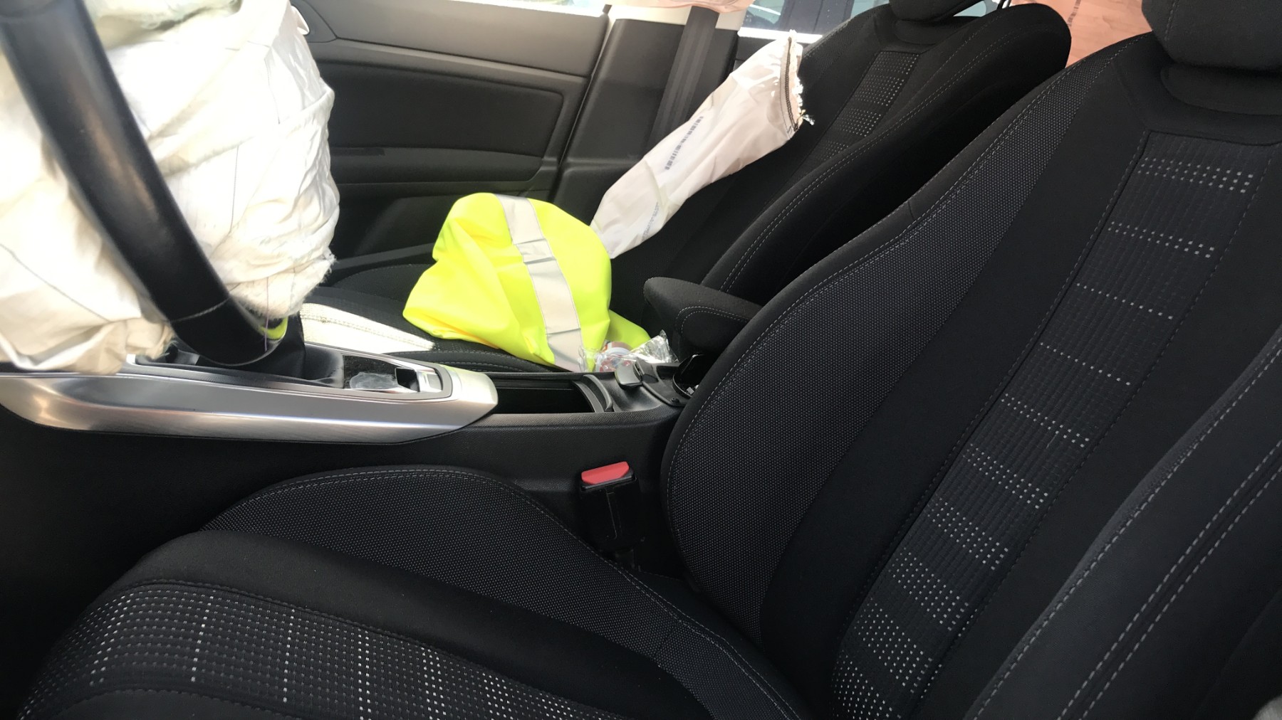 Image PEUGEOT 308 2
