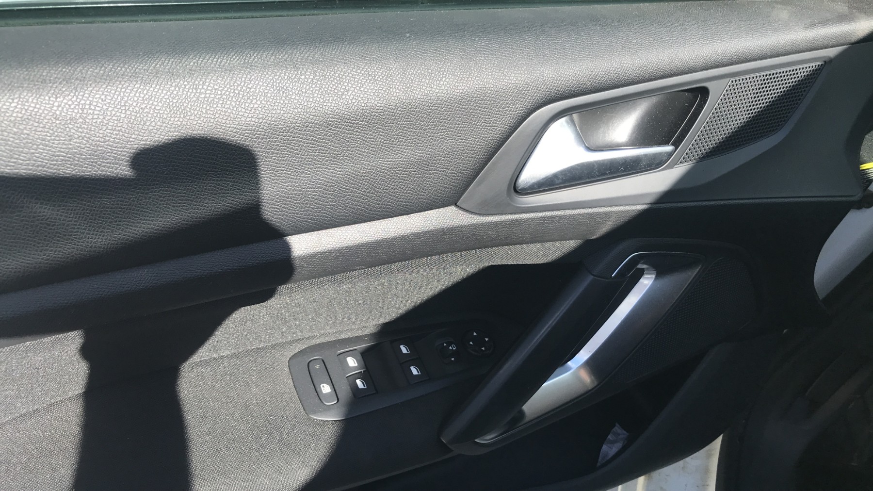Image PEUGEOT 308 2