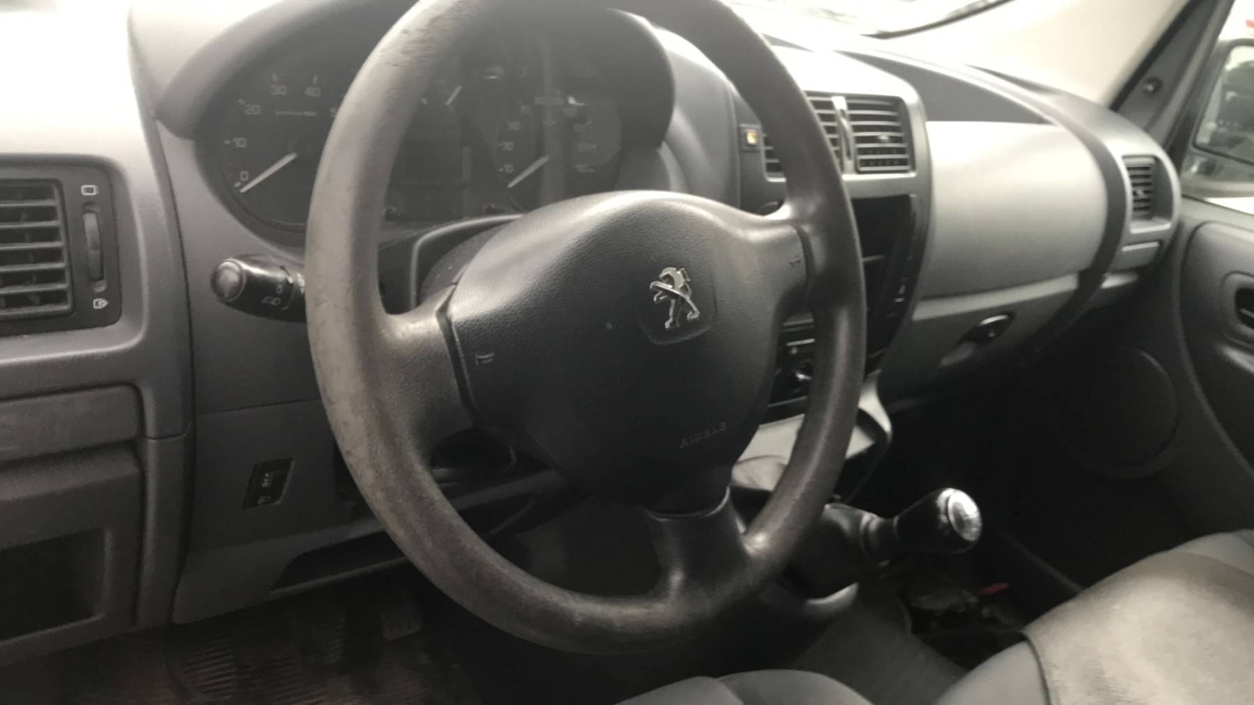 Image PEUGEOT EXPERT 2