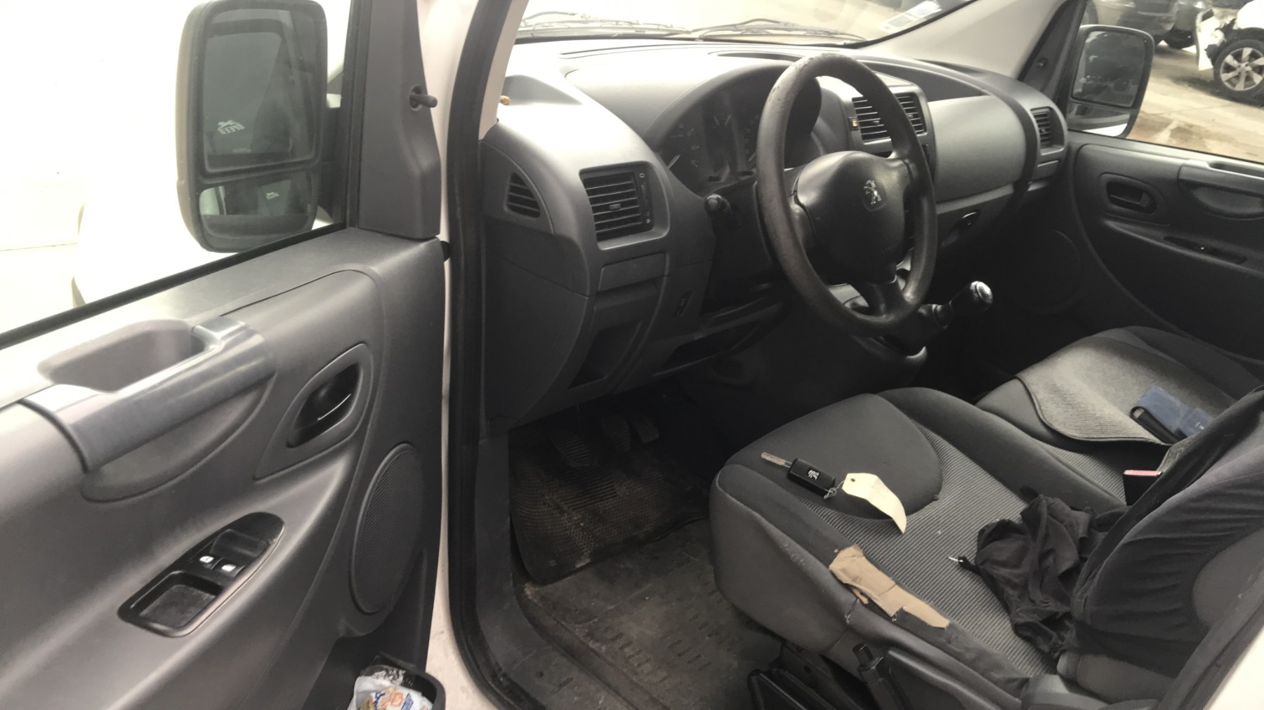 Image PEUGEOT EXPERT 2