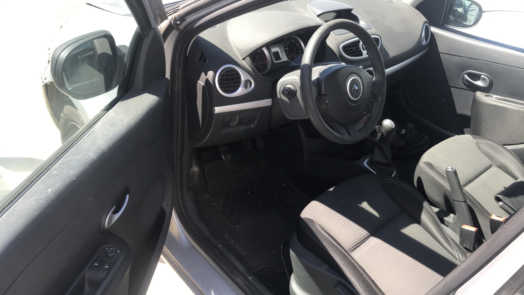Image RENAULT CLIO 3