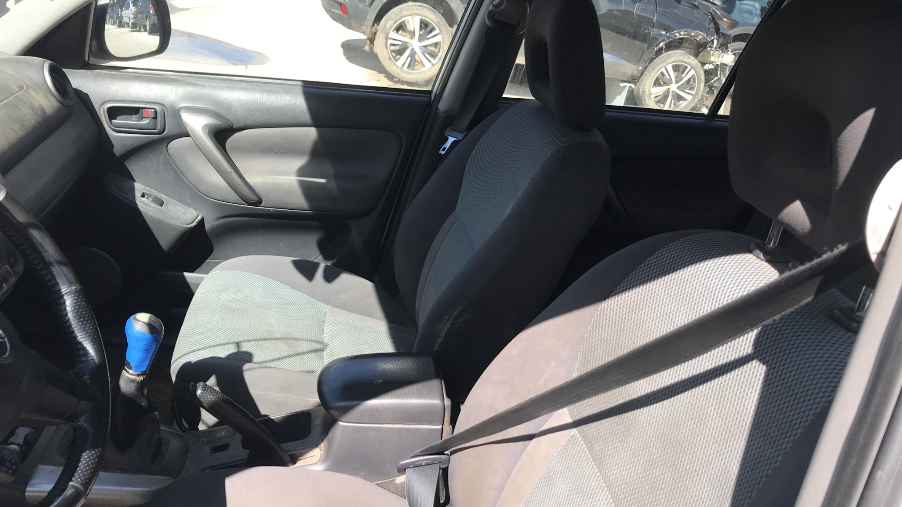 Image TOYOTA RAV4 2
