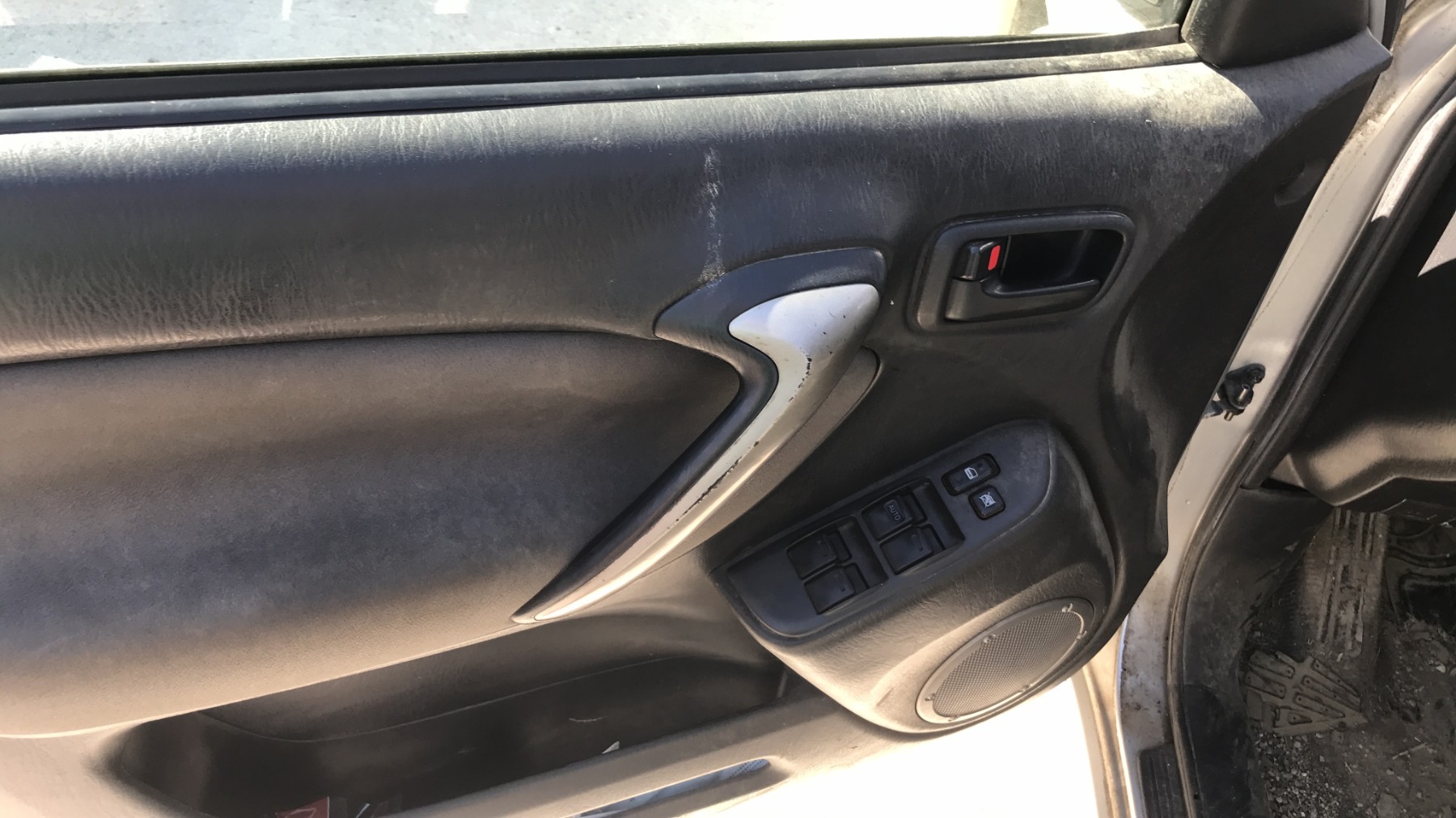 Image TOYOTA RAV4 2