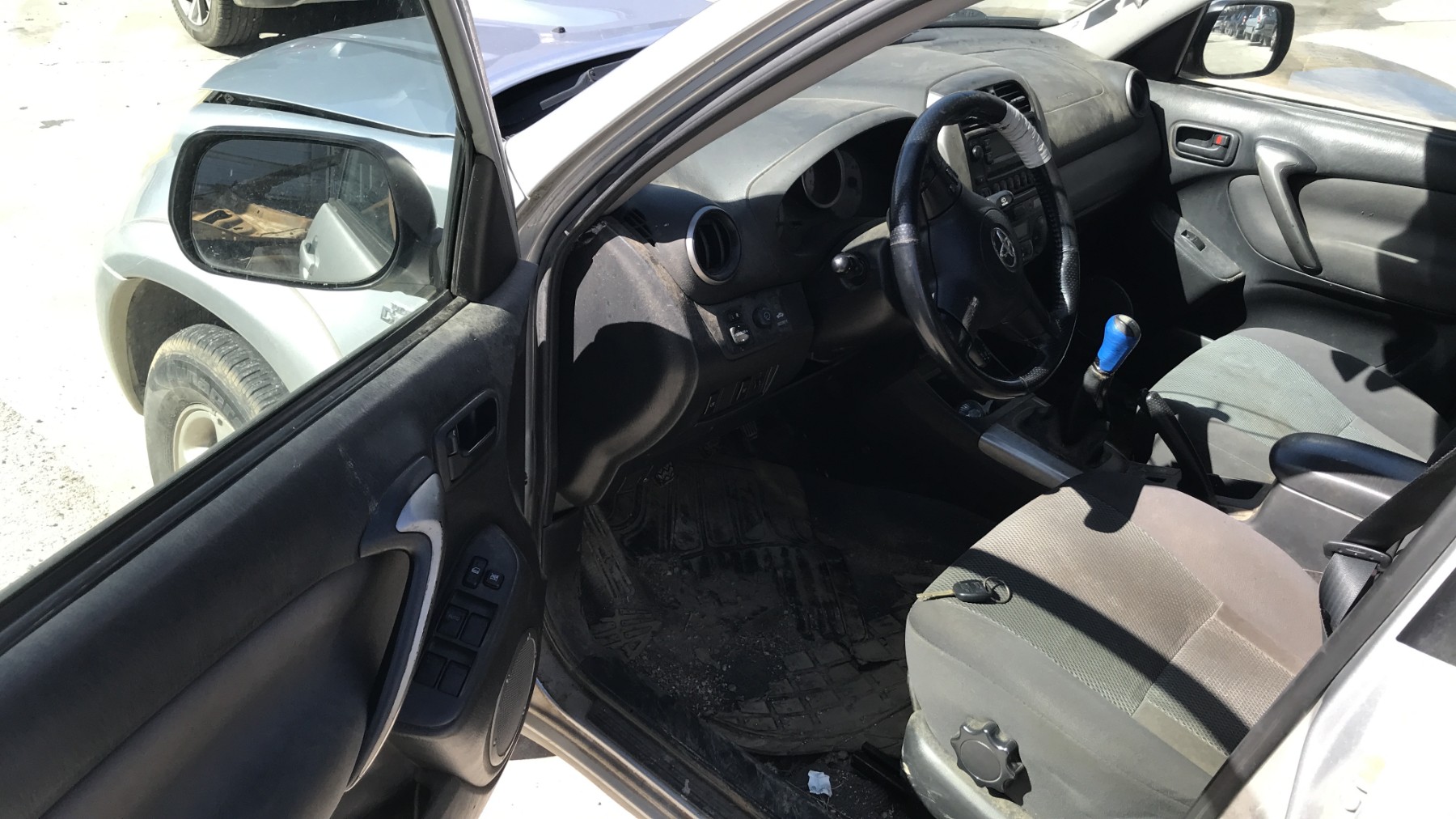 Image TOYOTA RAV4 2
