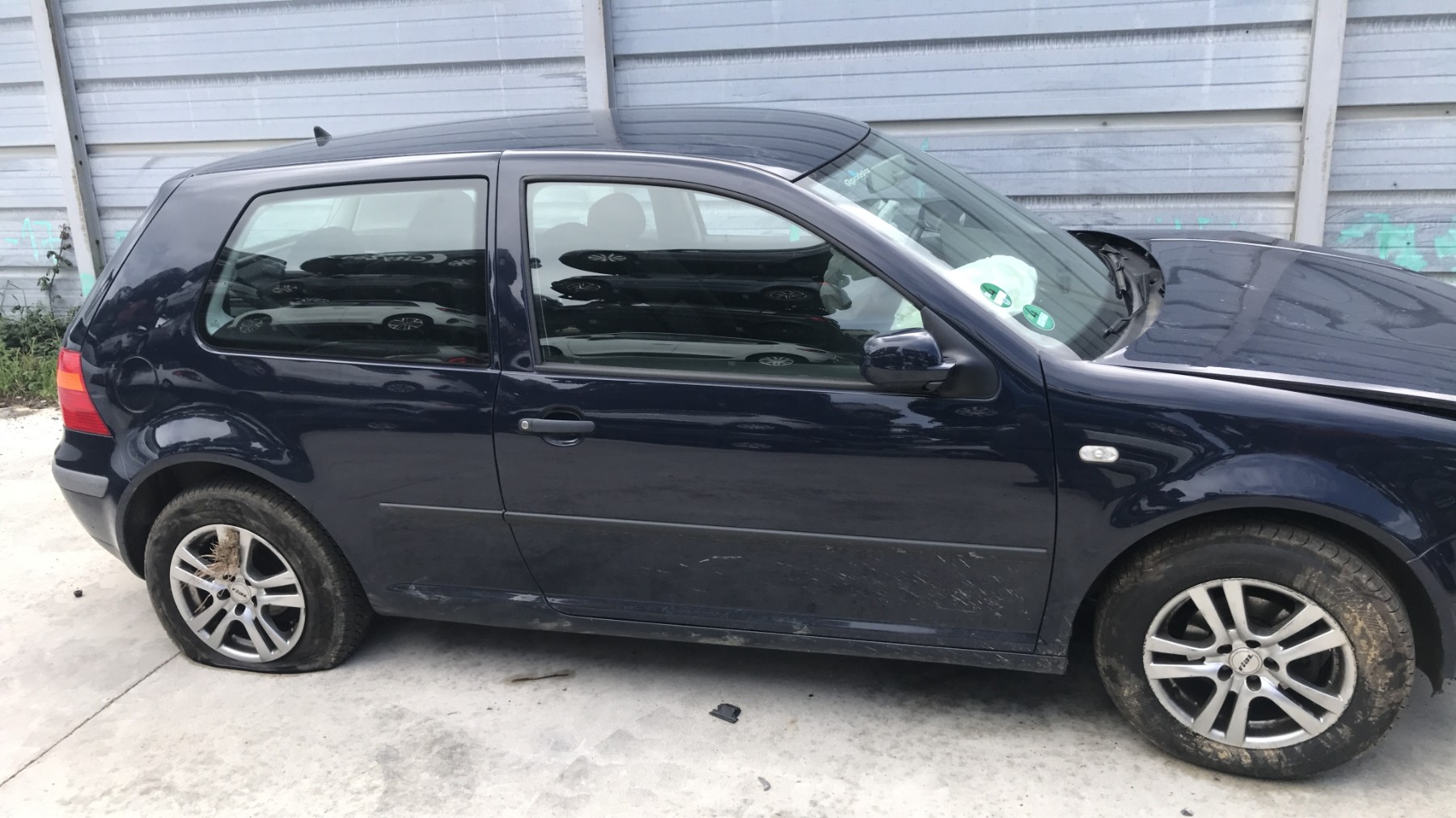 Image VOLKSWAGEN GOLF 4