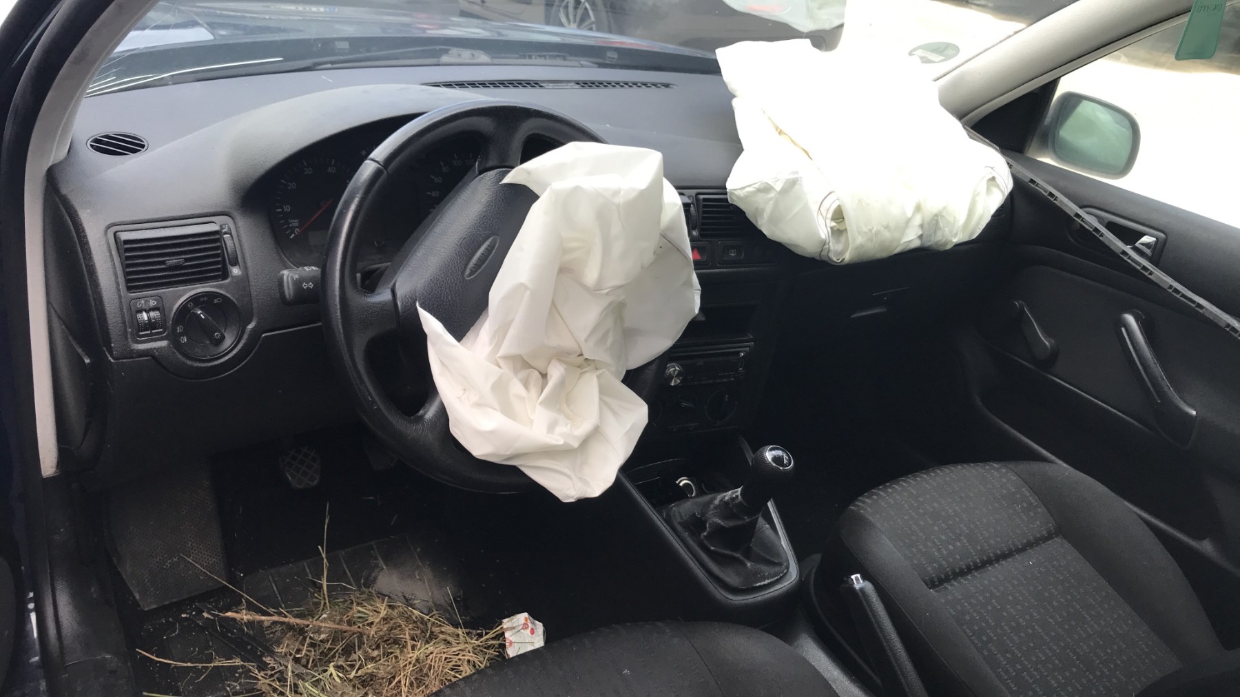 Image VOLKSWAGEN GOLF 4