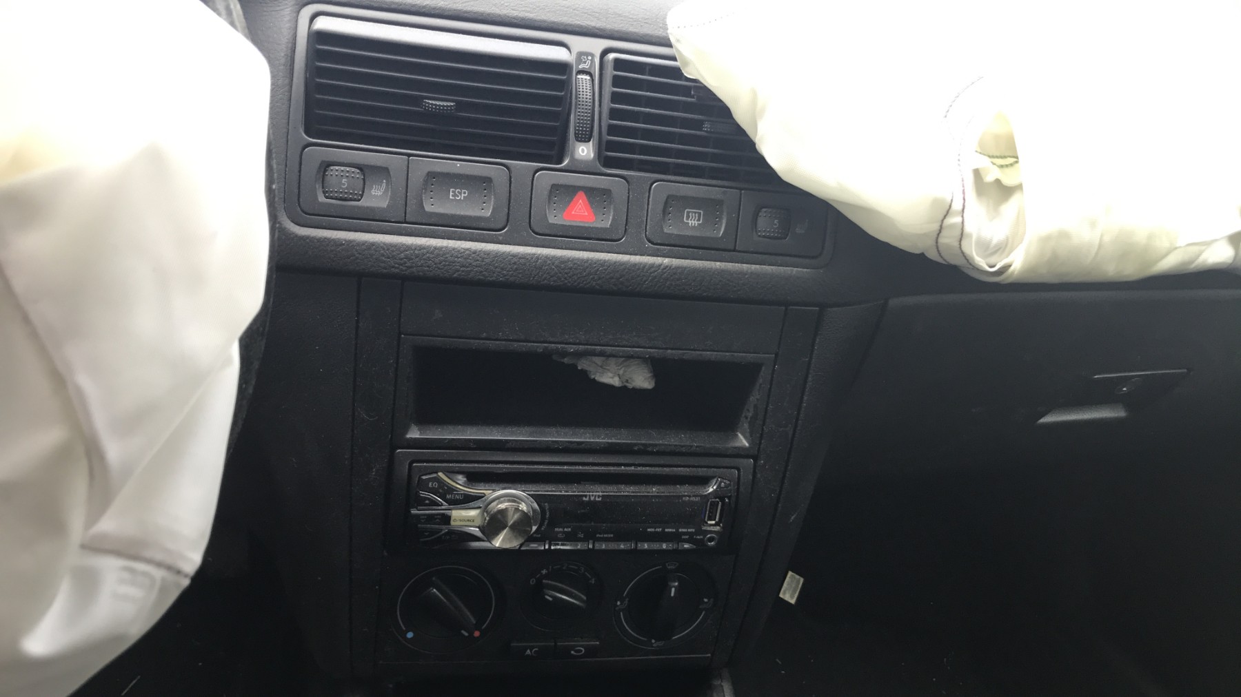 Image VOLKSWAGEN GOLF 4