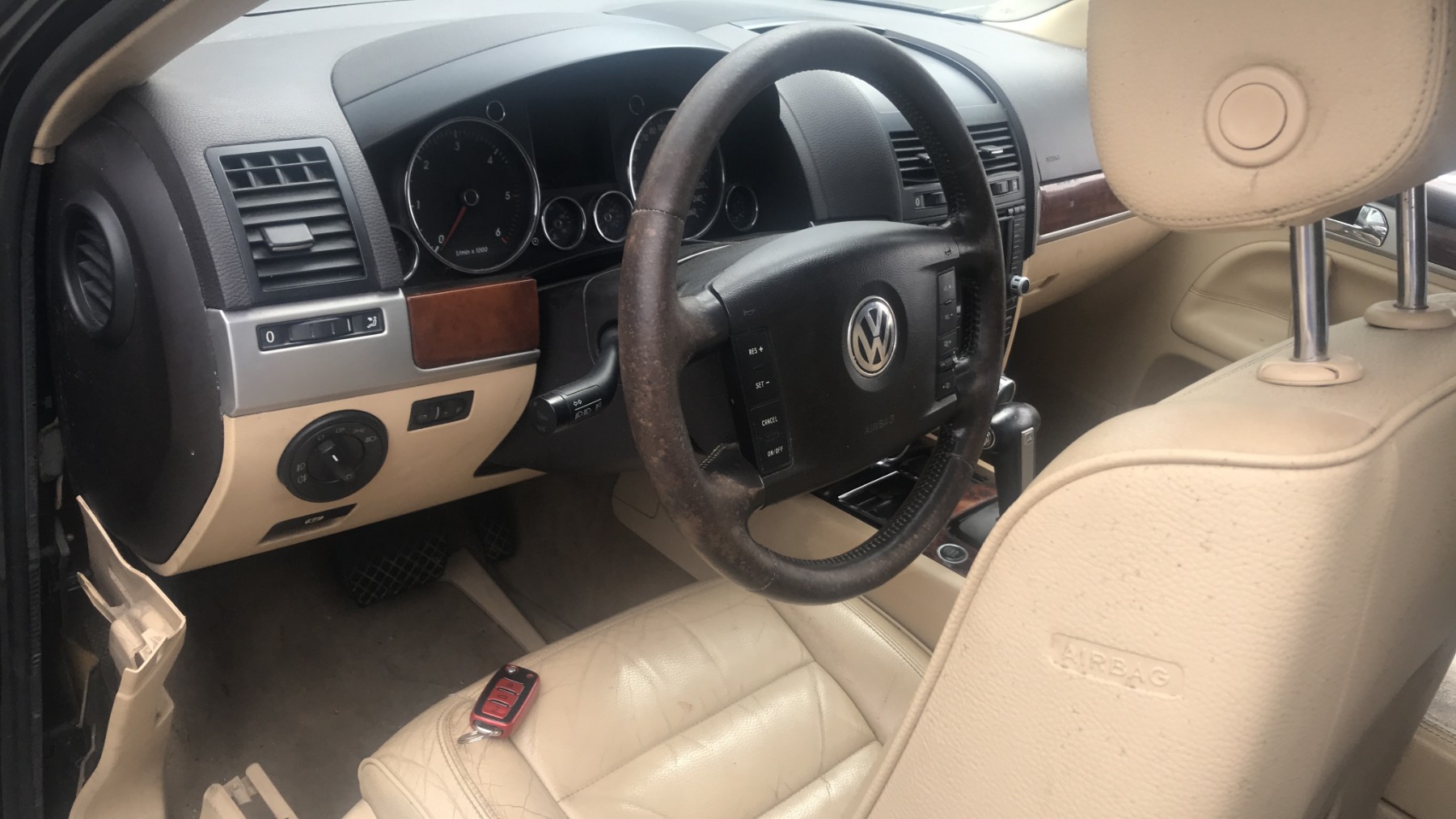 Image VOLKSWAGEN TOUAREG 1