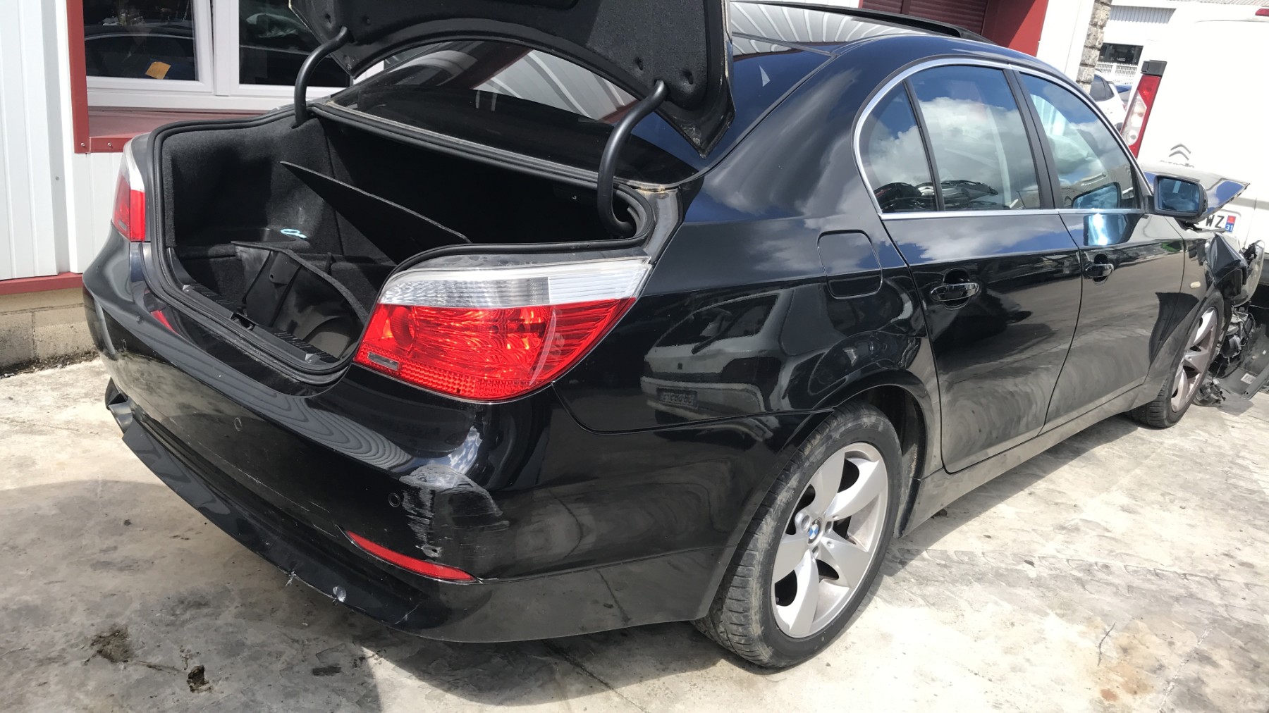 Image BMW SERIE 5 E60