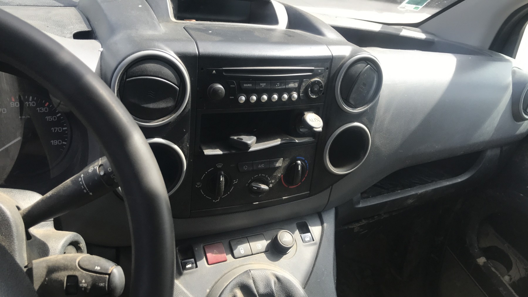 Image DANGEL BERLINGO 2