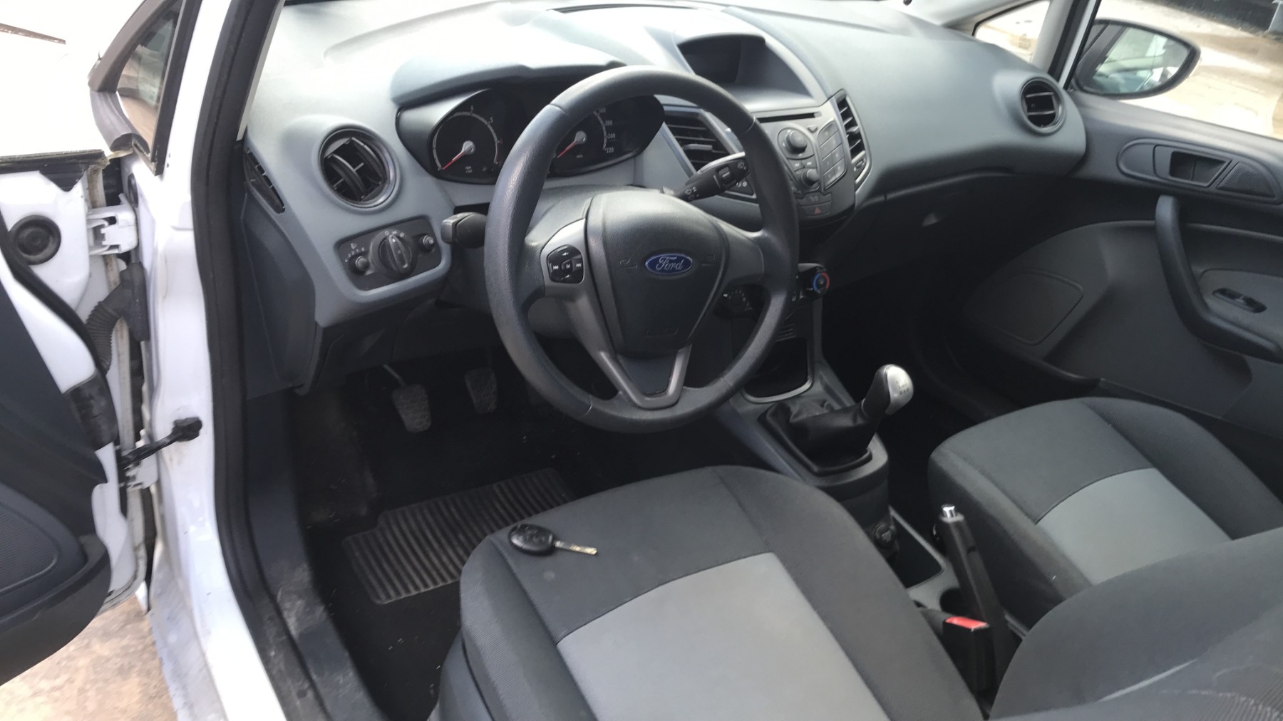 Image FORD FIESTA 6