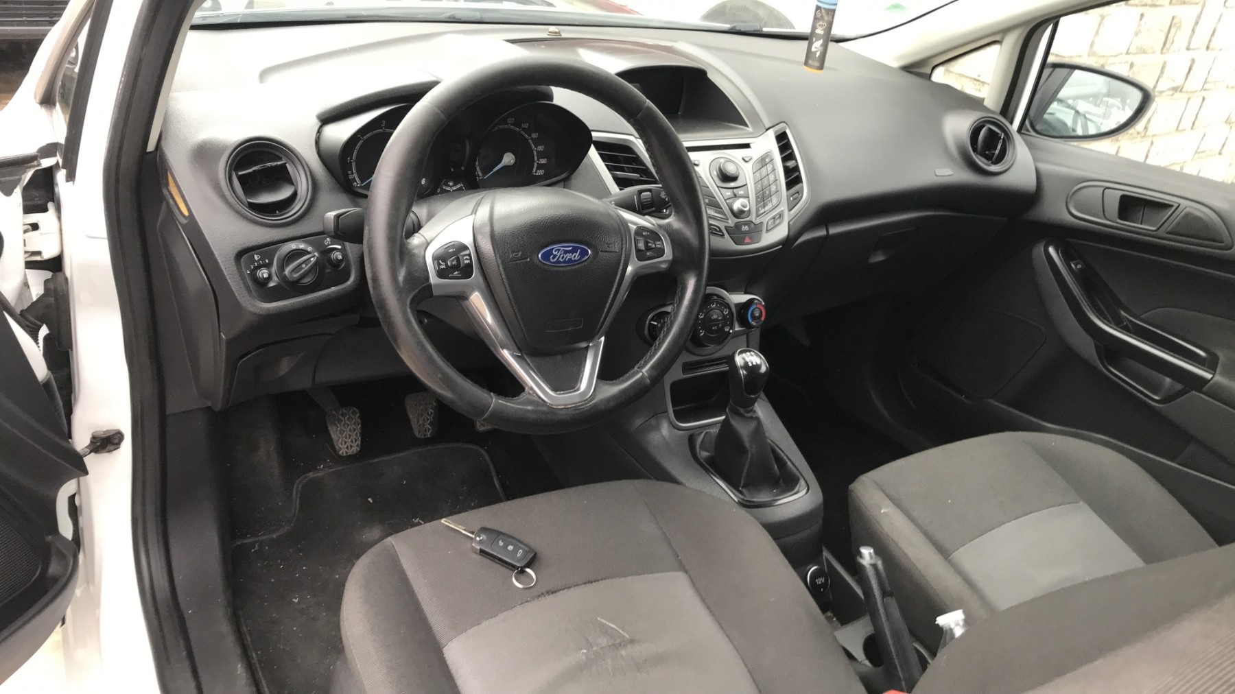 Image FORD FIESTA 6
