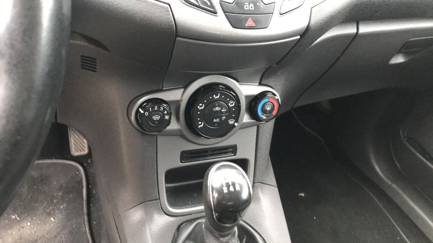Image FORD FIESTA 6