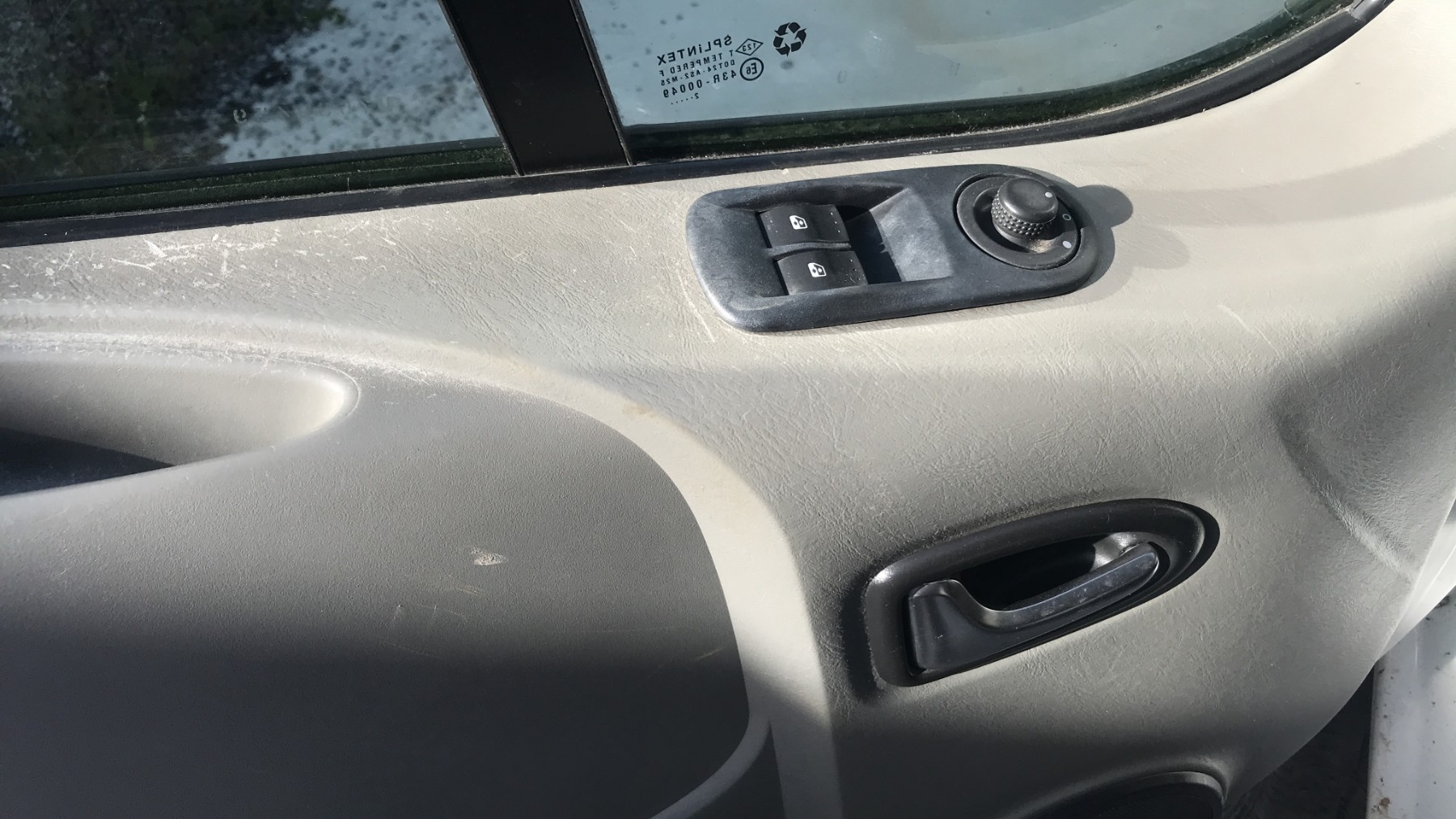 Image NISSAN PRIMASTAR 1