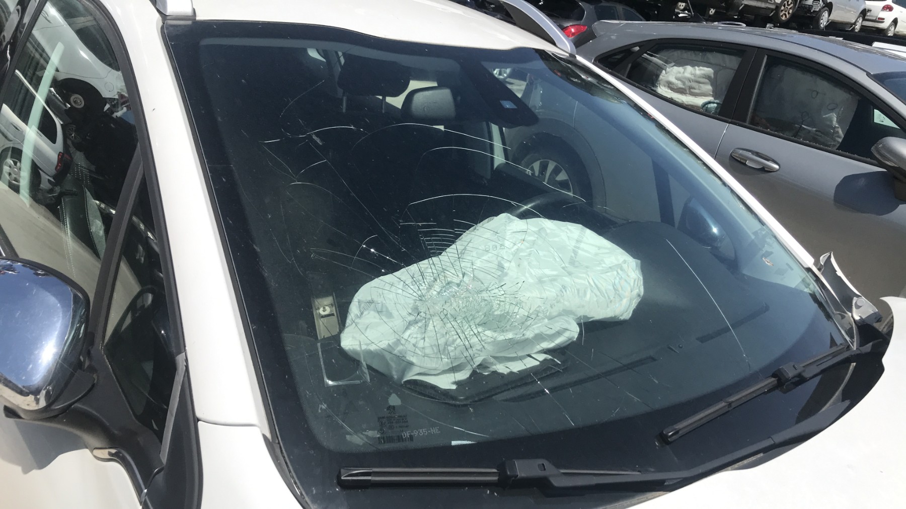Image PEUGEOT 2008 1