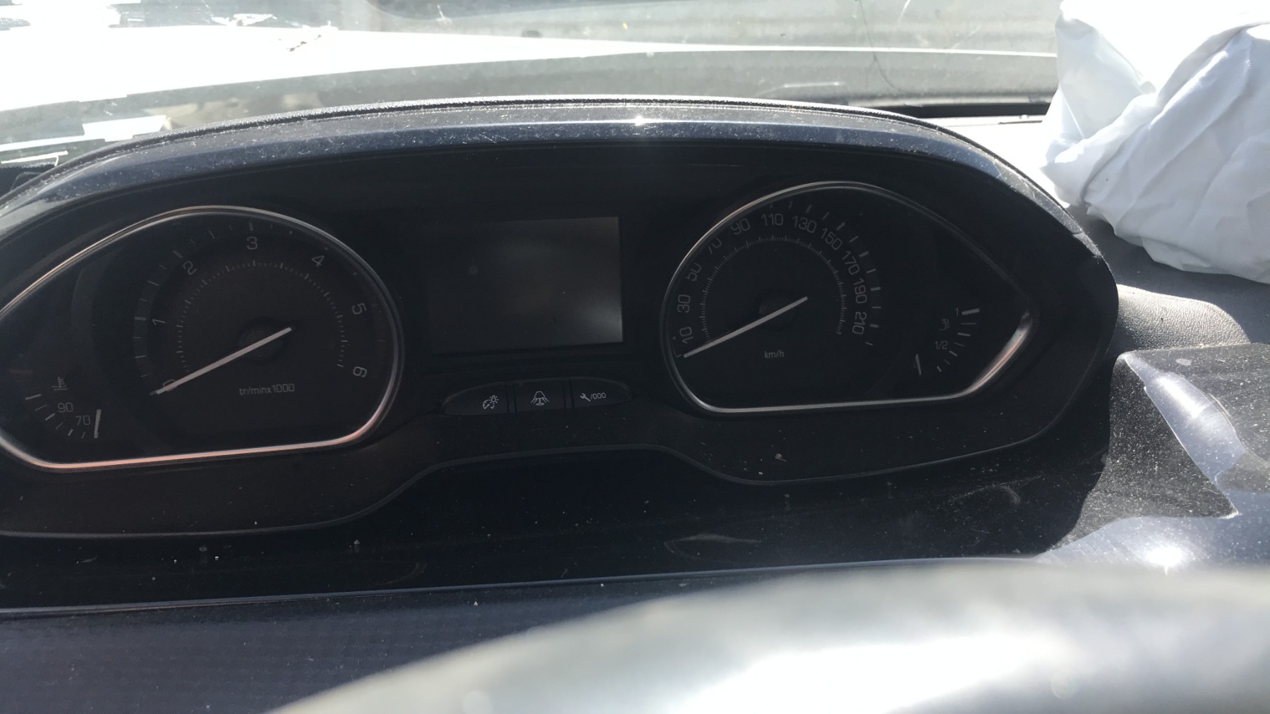 Image PEUGEOT 2008 1