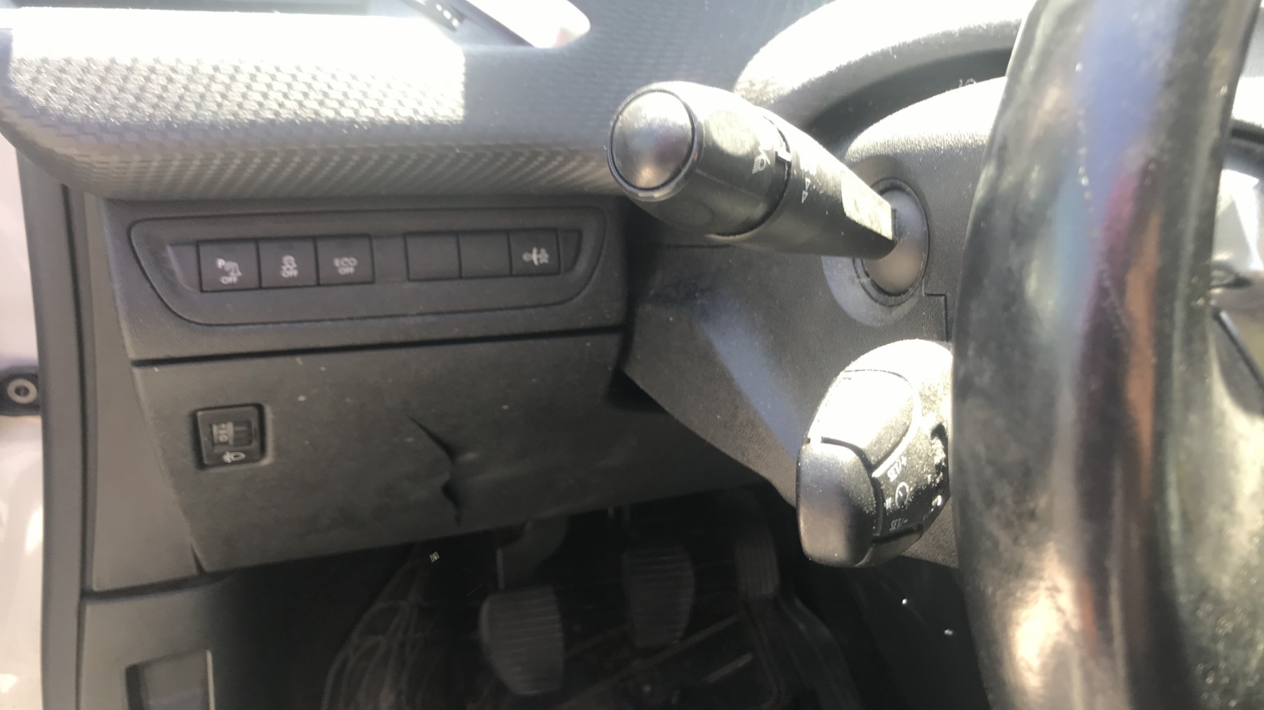Image PEUGEOT 2008 1