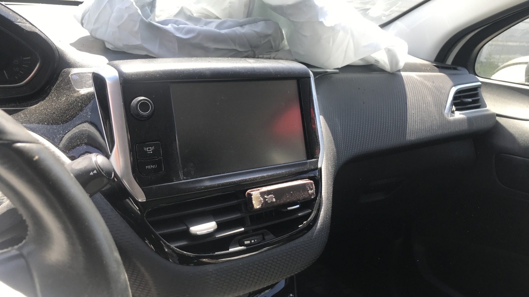 Image PEUGEOT 2008 1