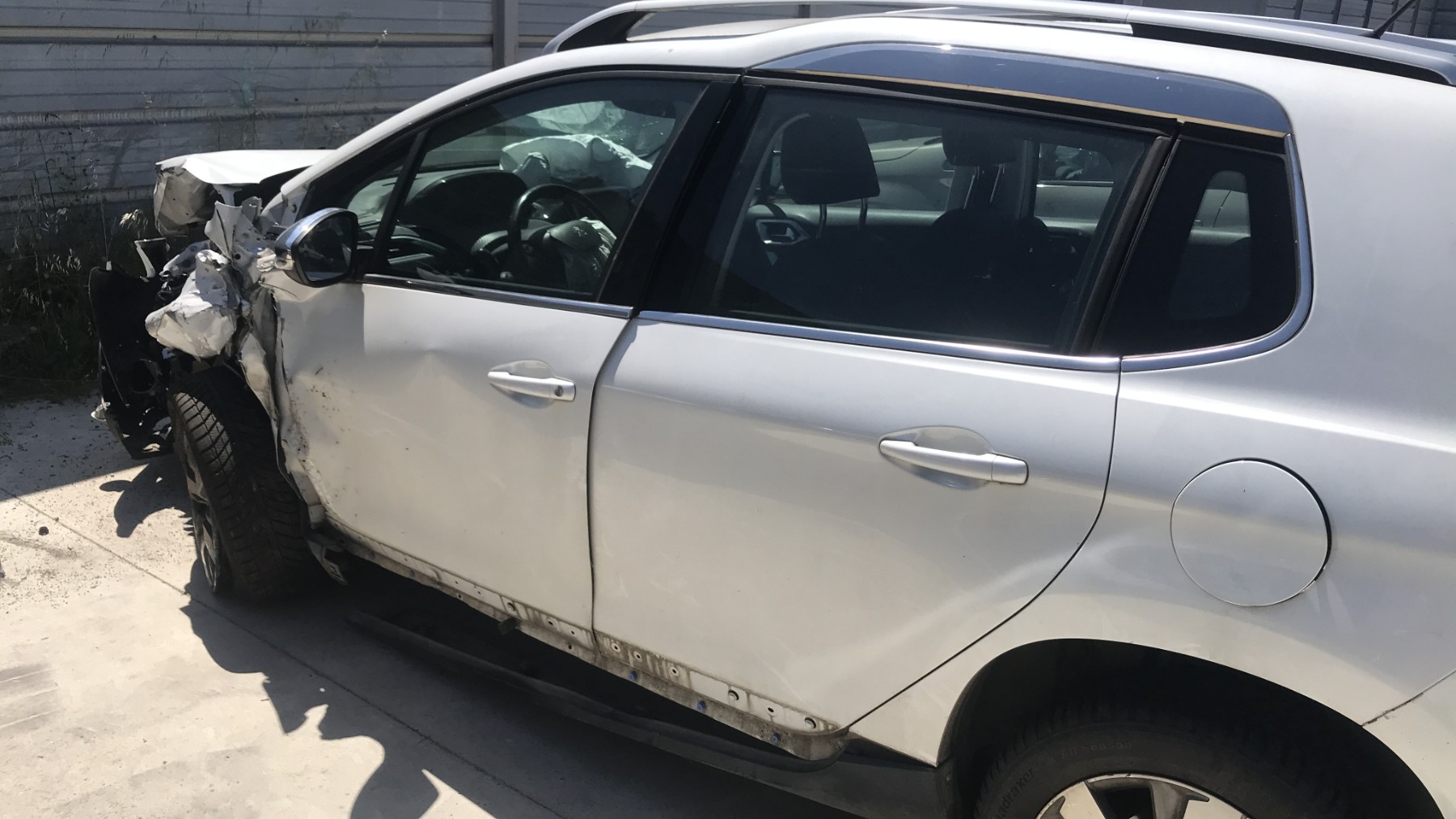 Image PEUGEOT 2008 1