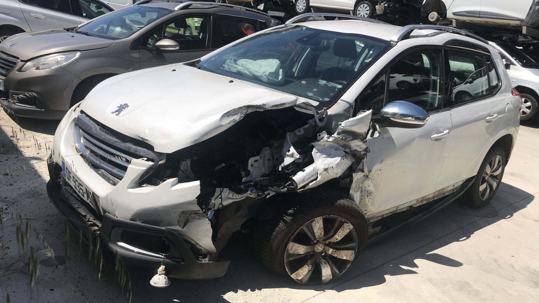 Image PEUGEOT 2008 1