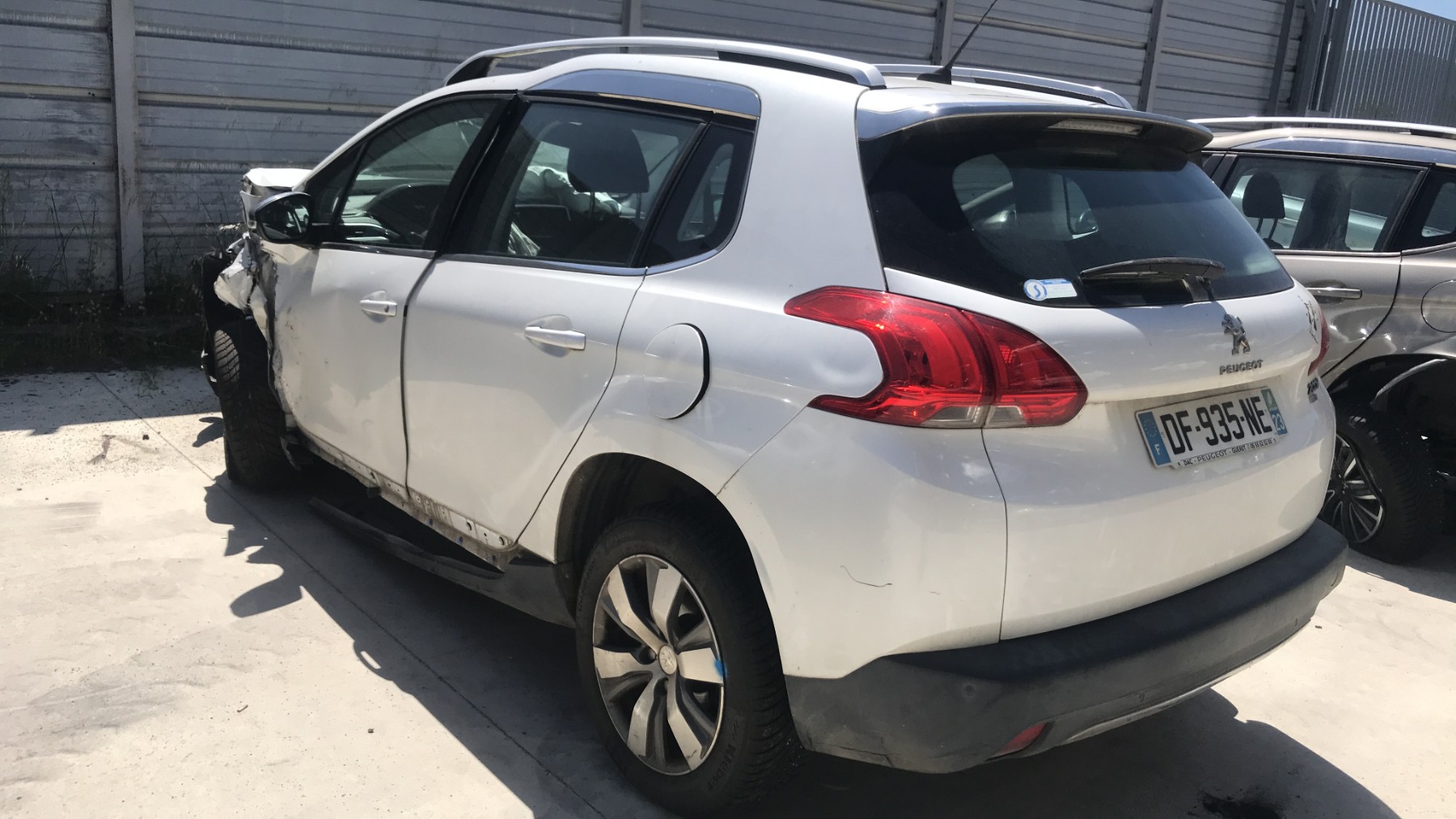 Image PEUGEOT 2008 1