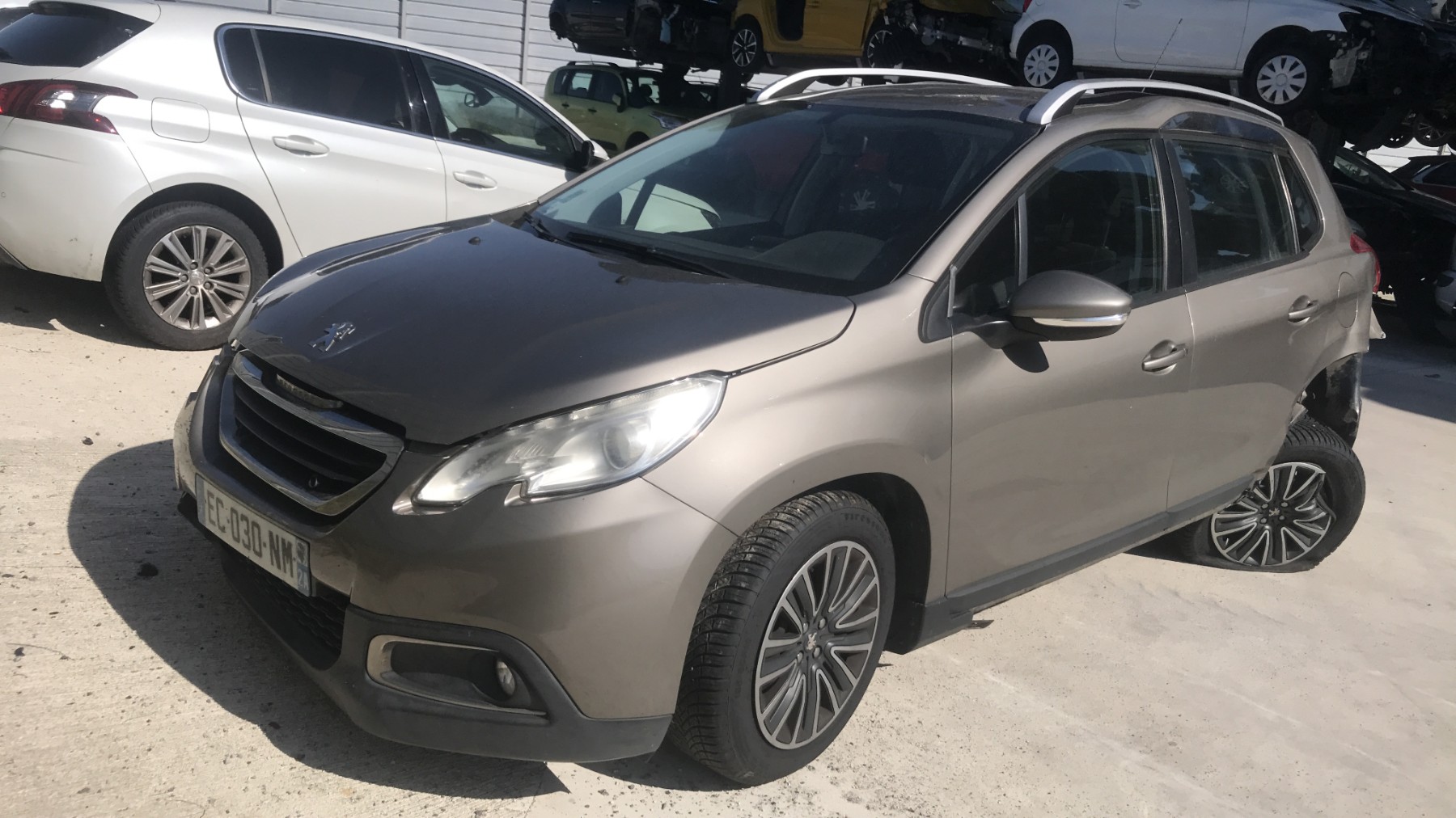 Image PEUGEOT 2008 1
