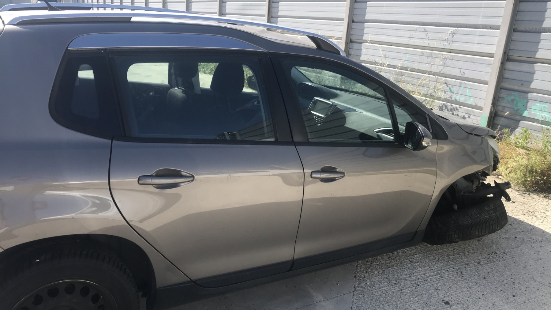 Image PEUGEOT 2008 1