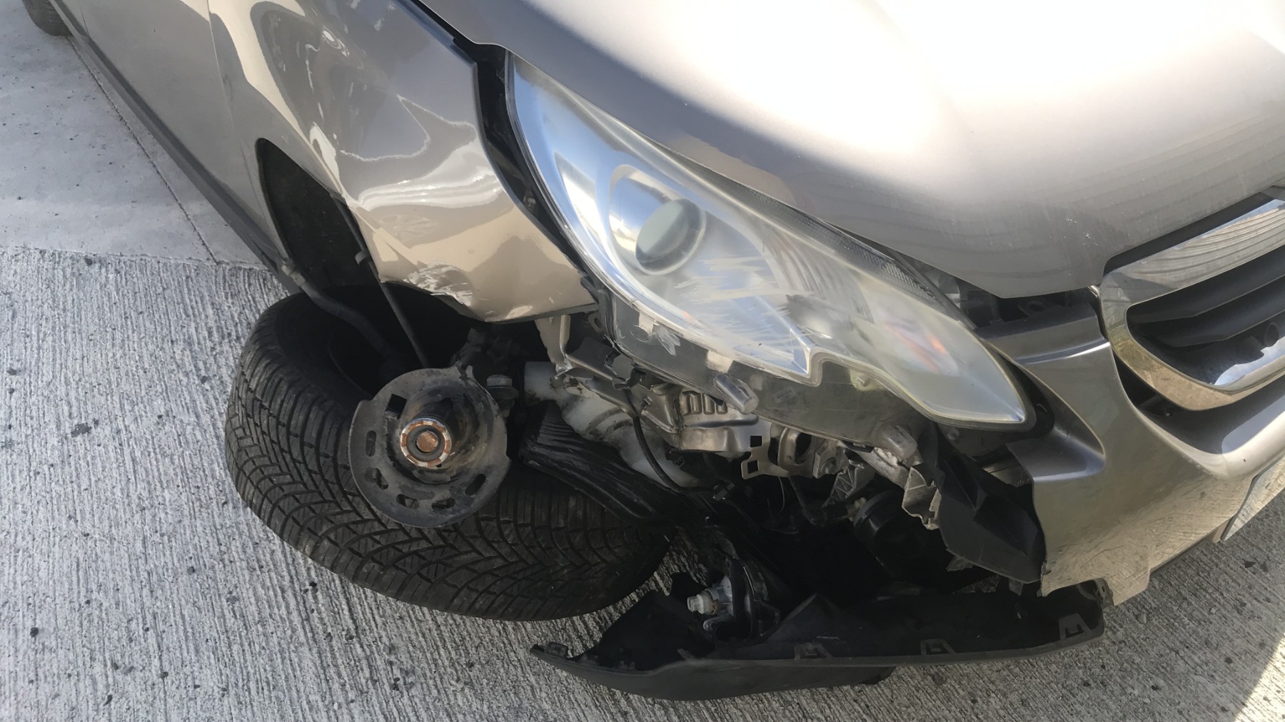 Image PEUGEOT 2008 1