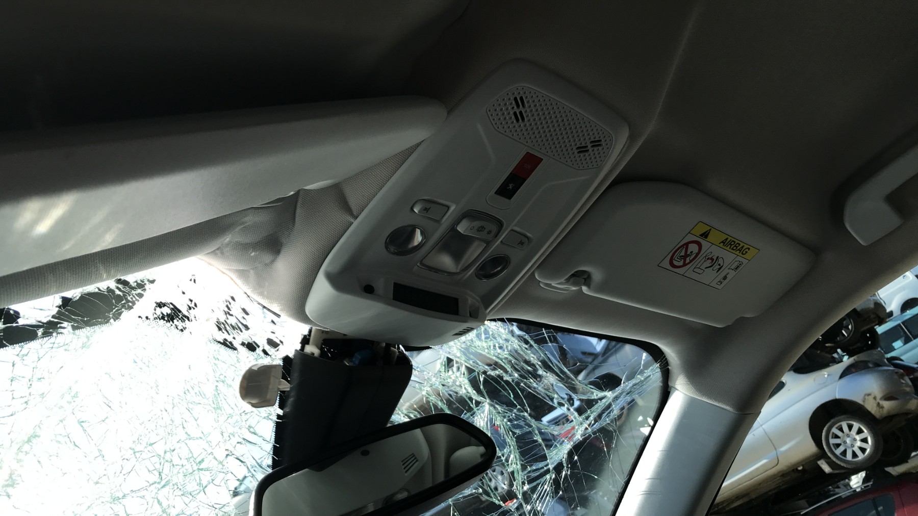 Image PEUGEOT 2008 2
