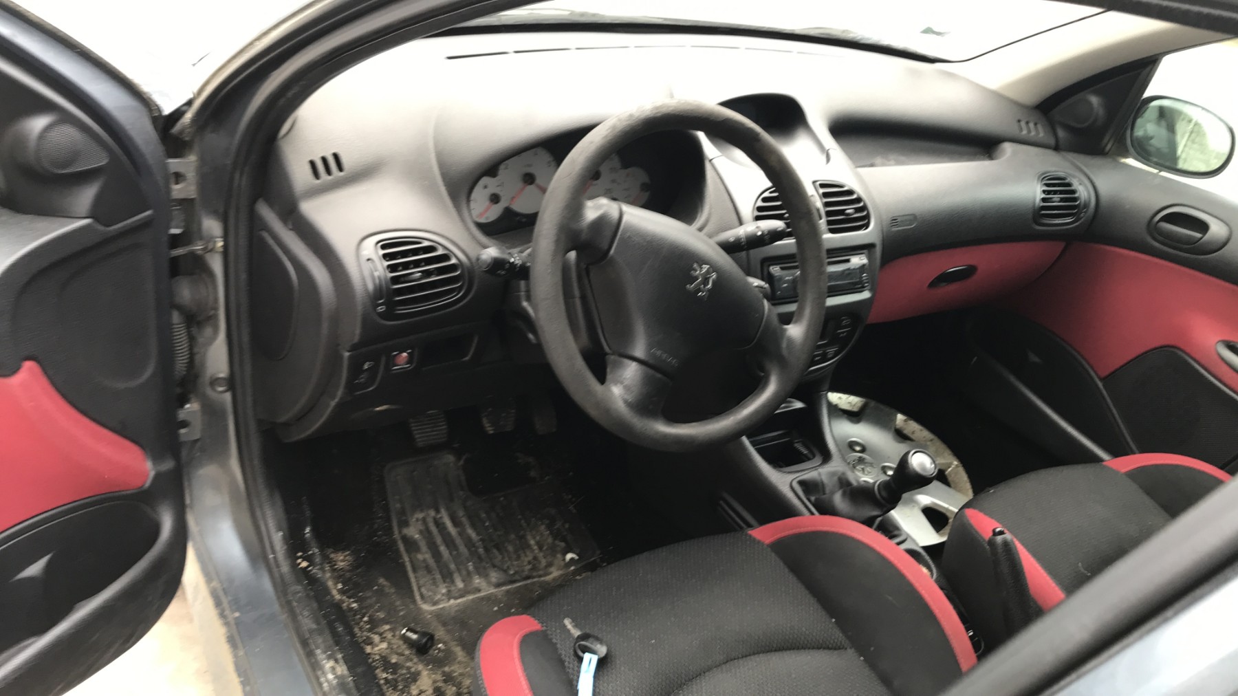 Image PEUGEOT 206