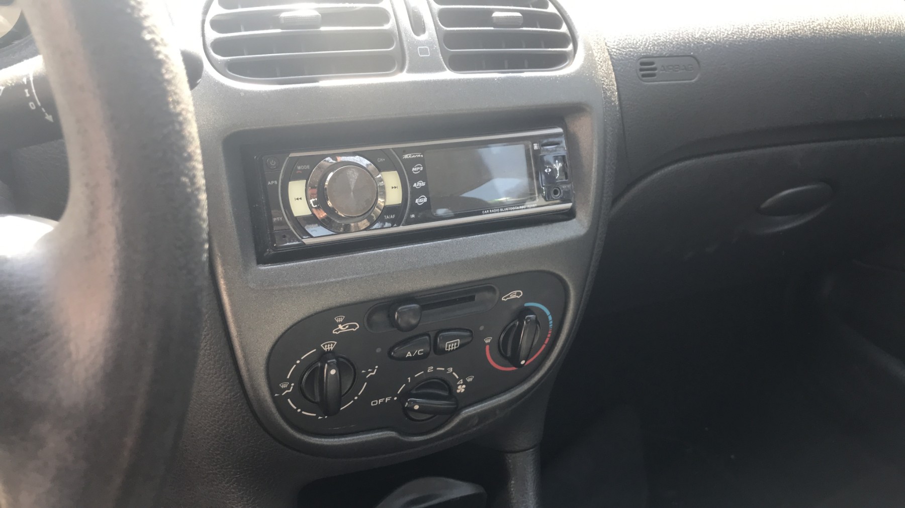 Image PEUGEOT 206