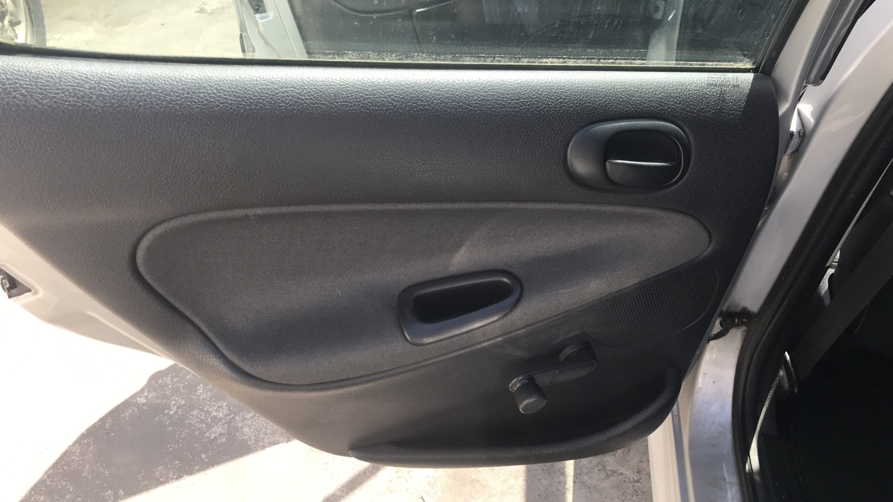 Image PEUGEOT 206