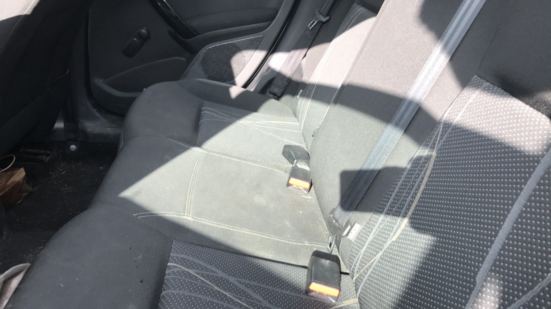 Image PEUGEOT 208 1
